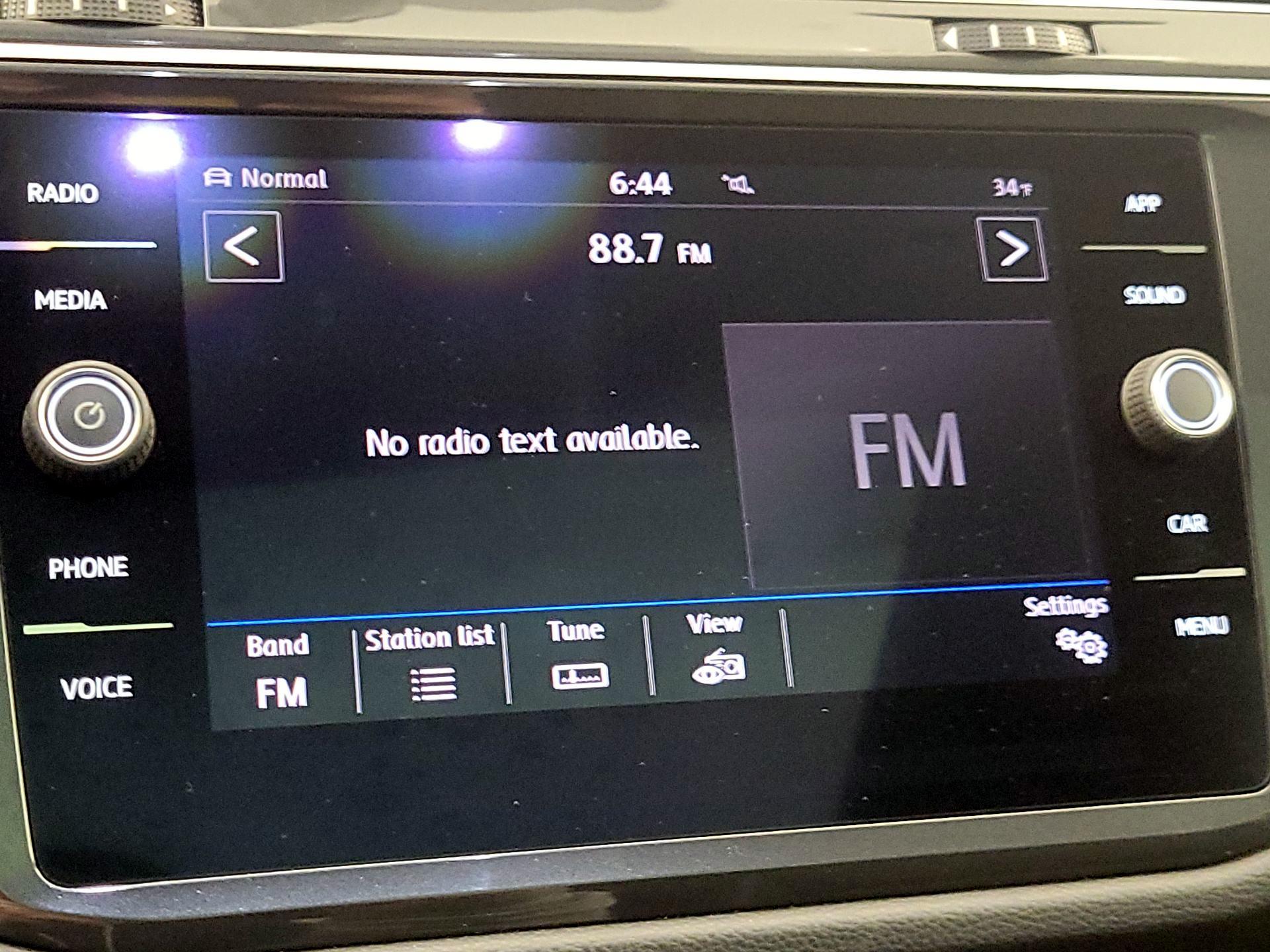 Thumbnail: 2019 Volkswagen Tiguan - 15