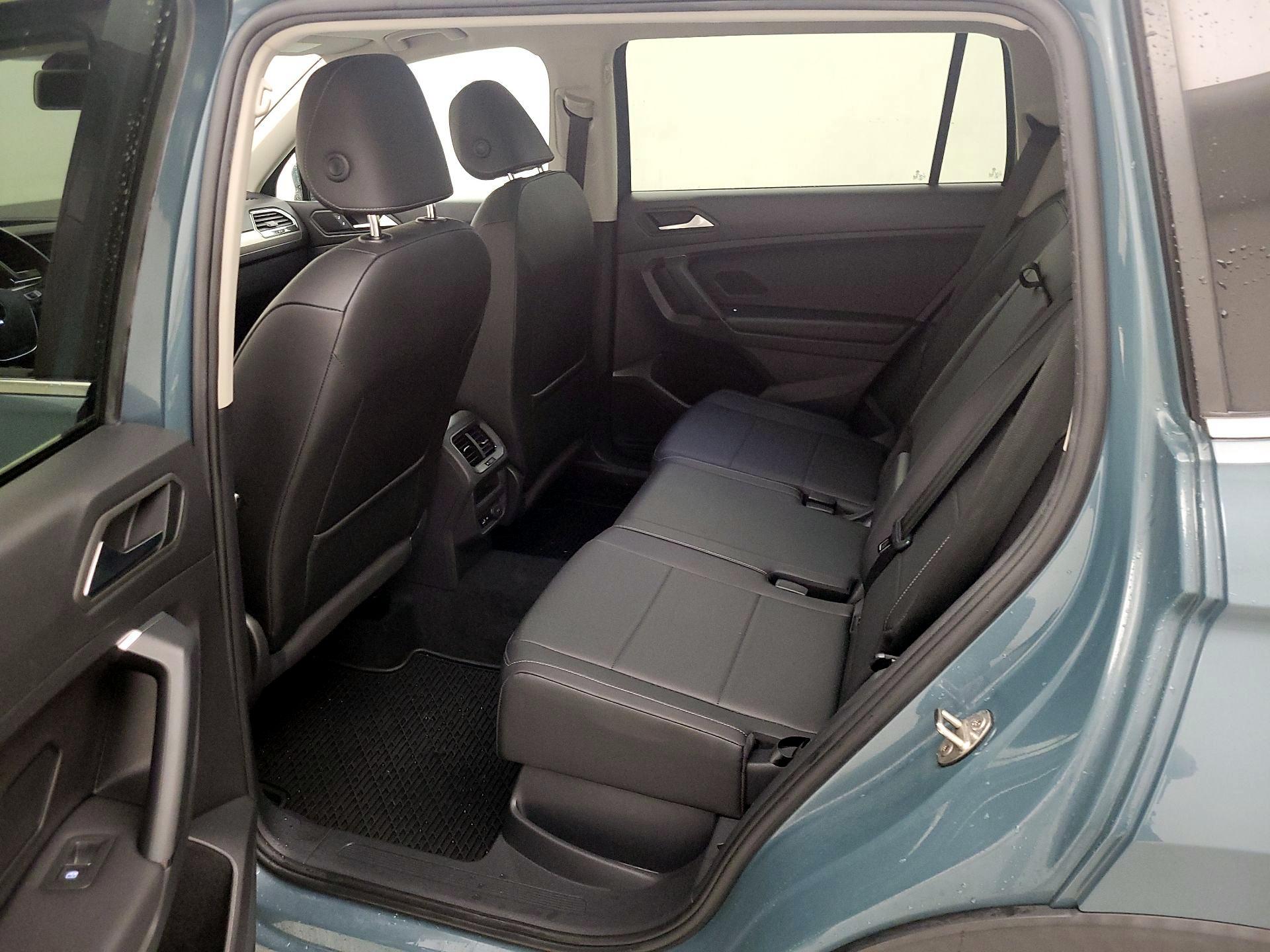 Thumbnail: 2019 Volkswagen Tiguan - 20