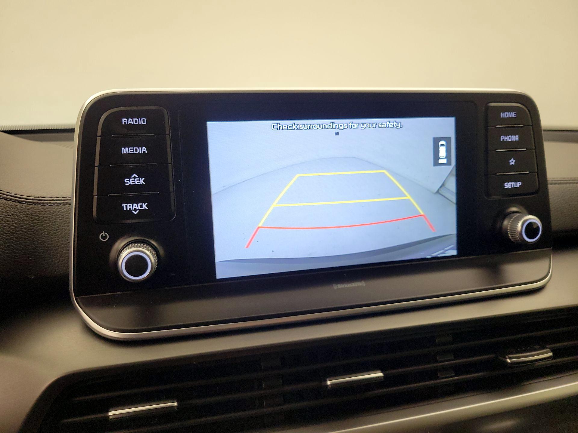 Thumbnail: 2020 Kia Telluride - 14