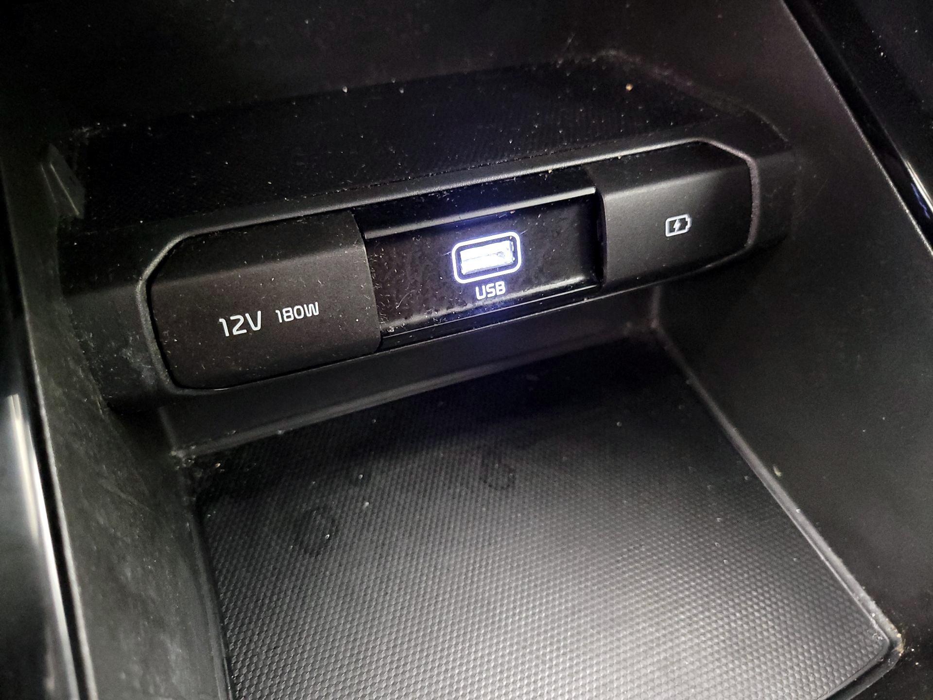 Thumbnail: 2020 Kia Telluride - 18