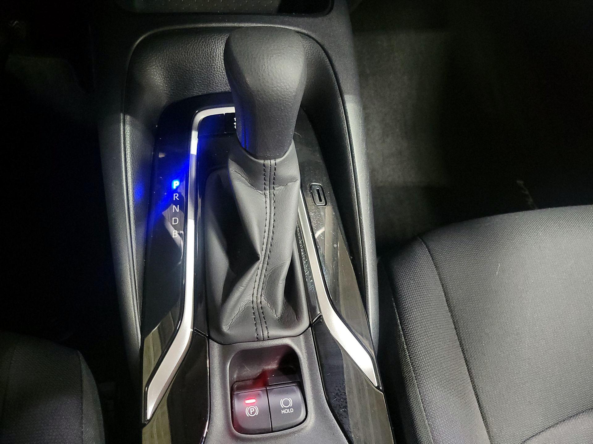 Thumbnail: 2022 Toyota Corolla - 17