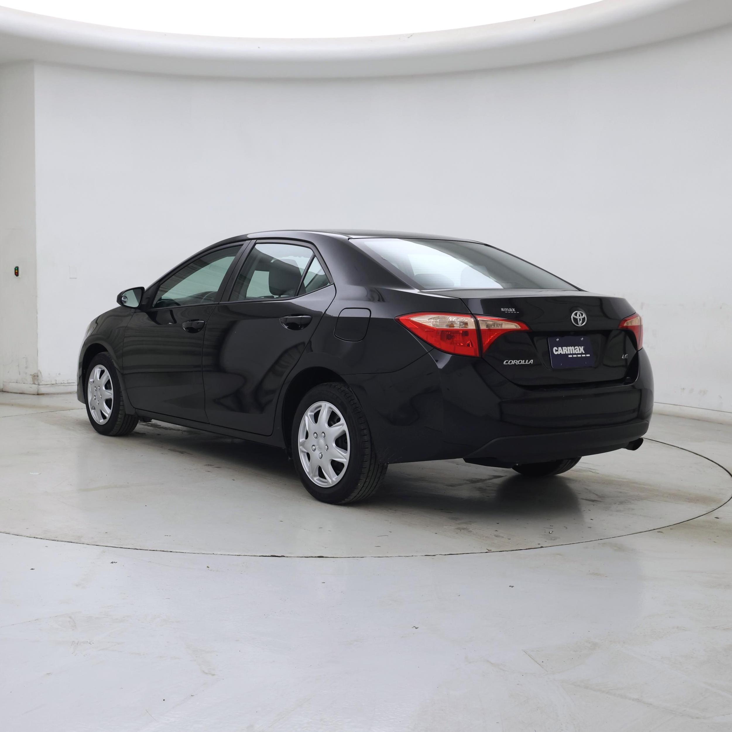 Thumbnail: 2018 Toyota Corolla - 2