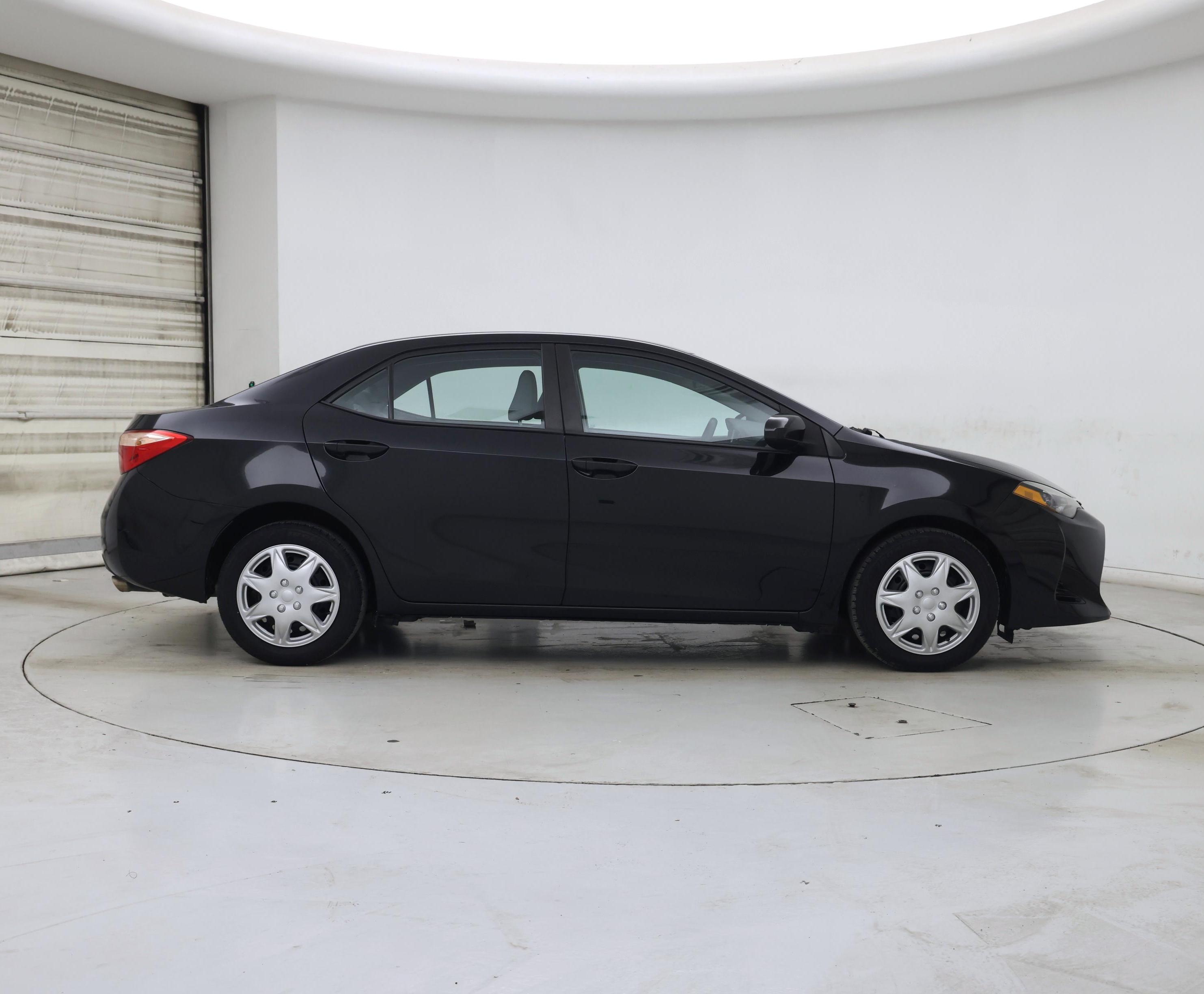 Thumbnail: 2018 Toyota Corolla - 7