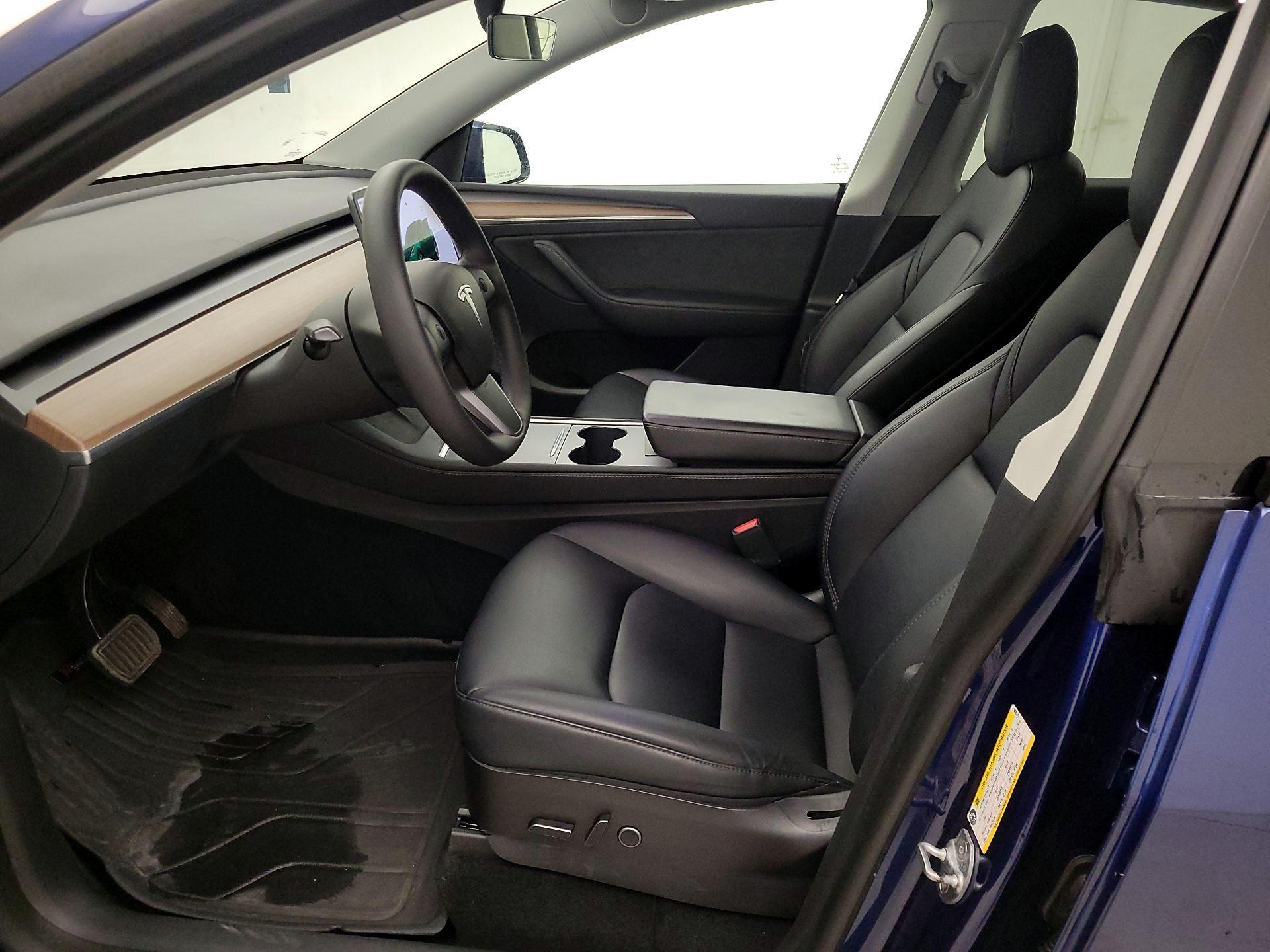 Thumbnail: 2023 Tesla Model Y - 11