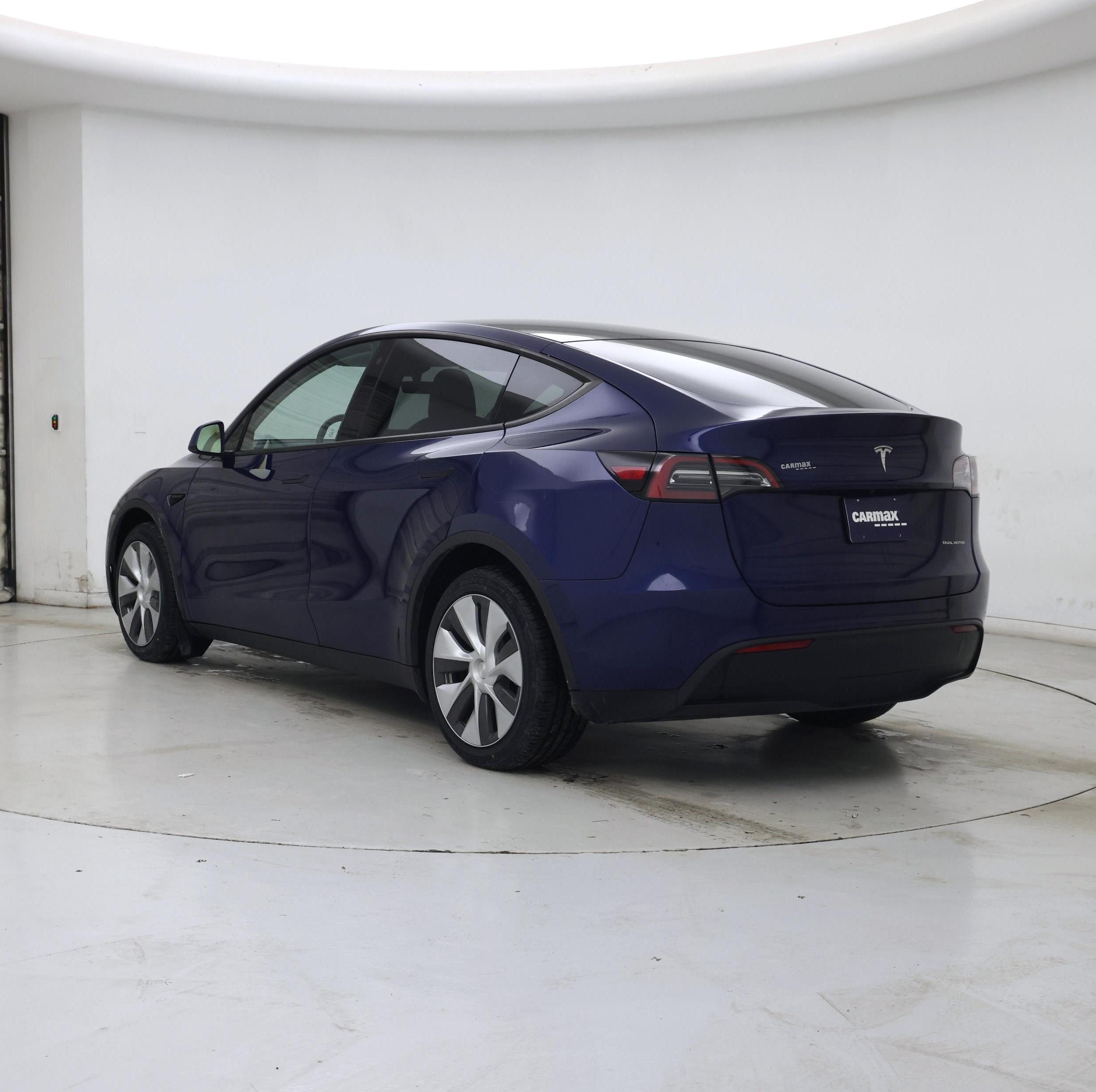 Thumbnail: 2023 Tesla Model Y - 2