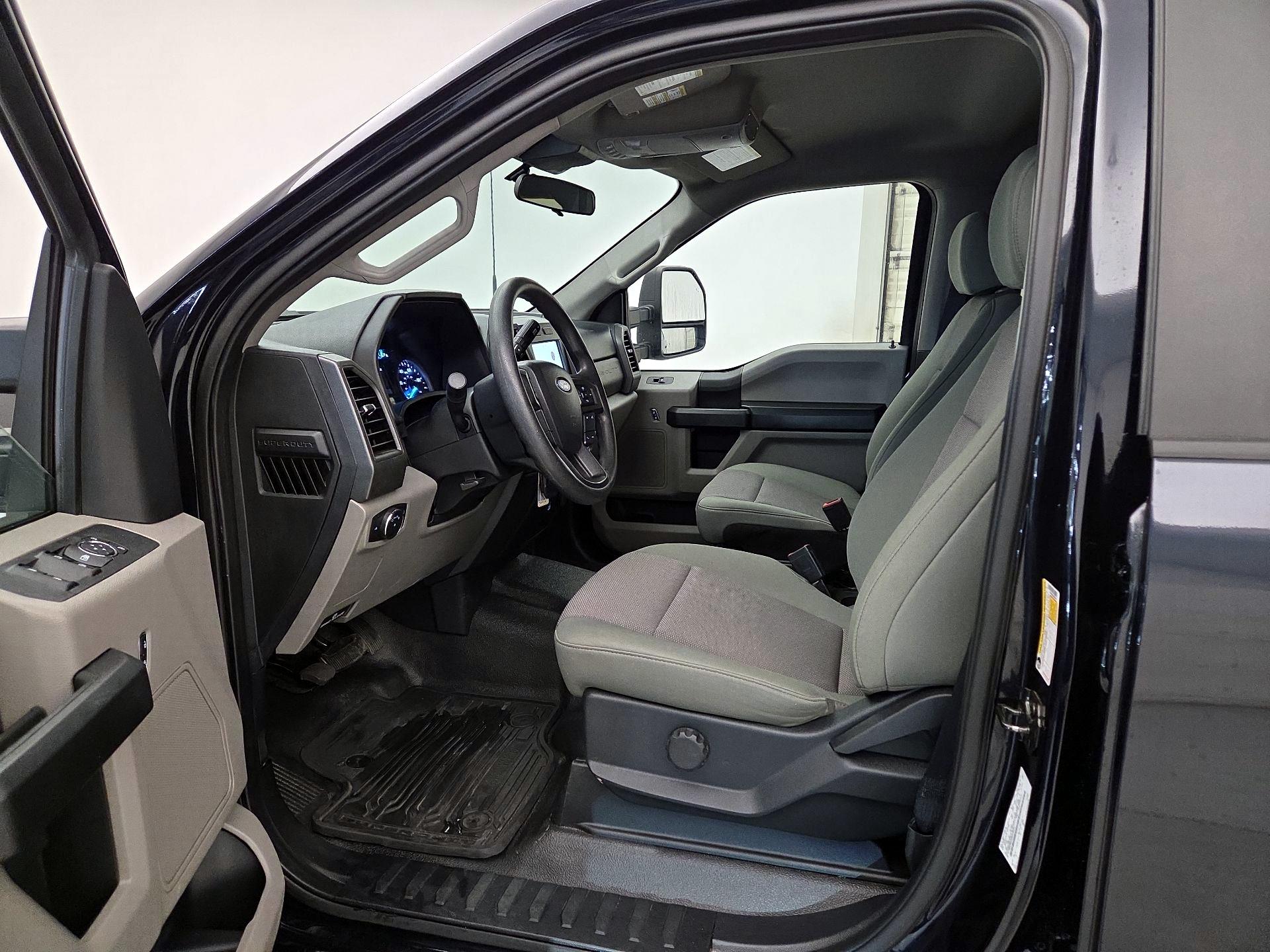 Thumbnail: 2021 Ford F-350 - 11