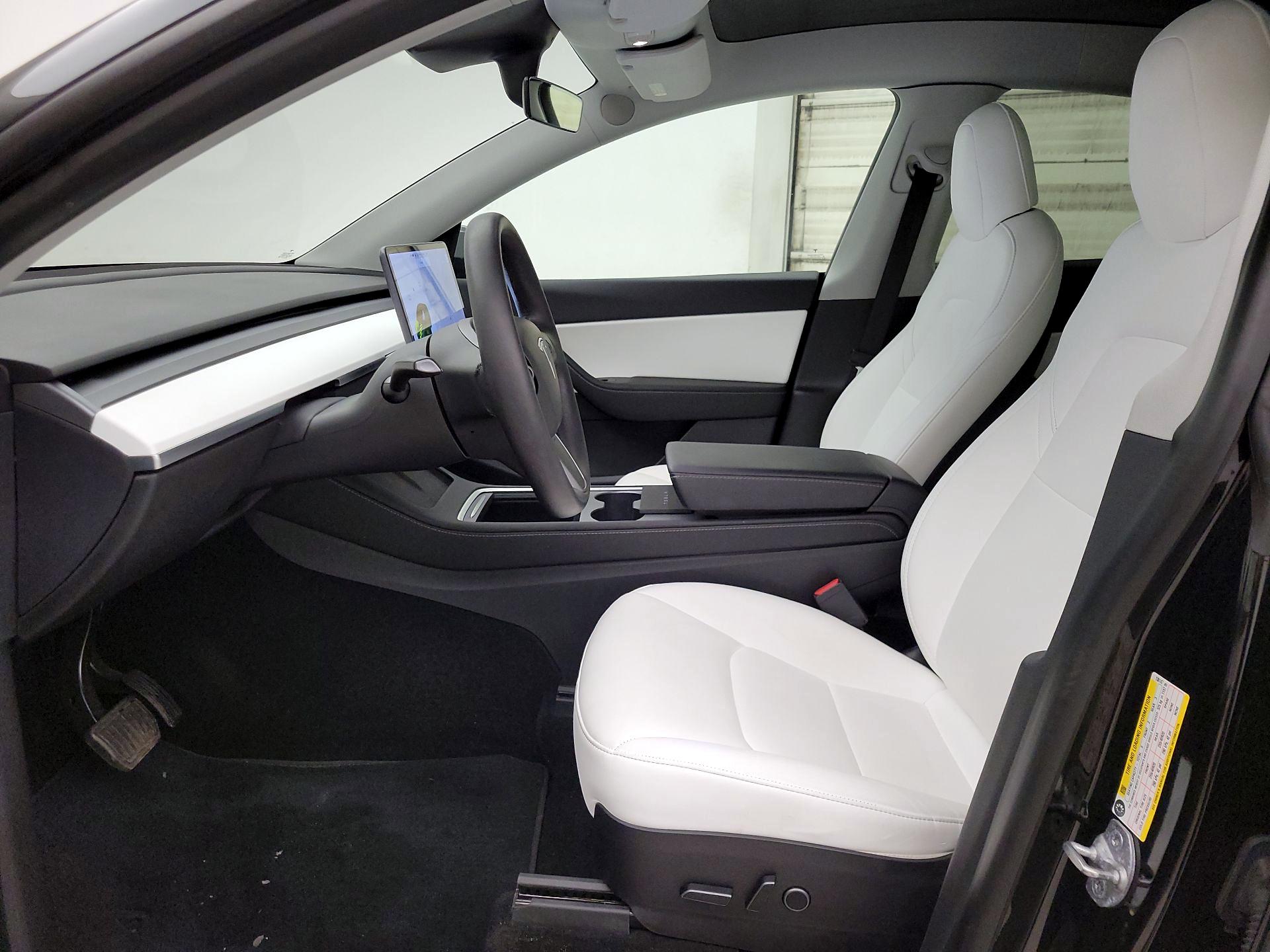 Thumbnail: 2021 Tesla Model Y - 11