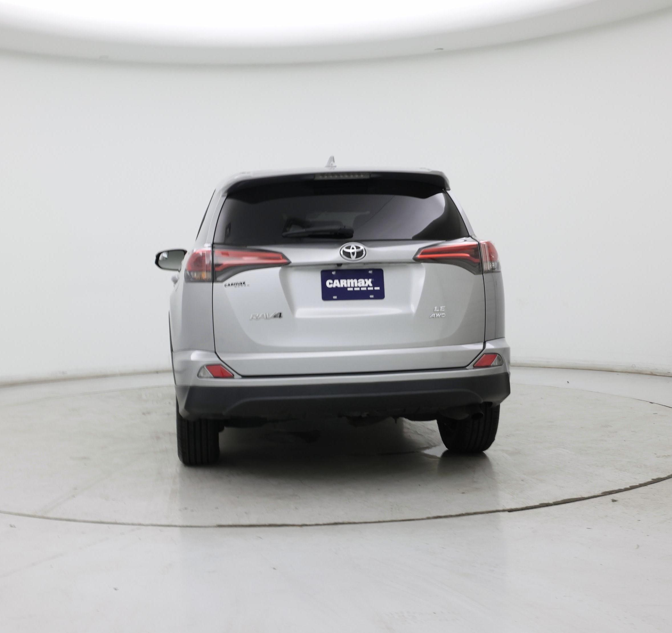 Thumbnail: 2018 Toyota RAV4 - 6