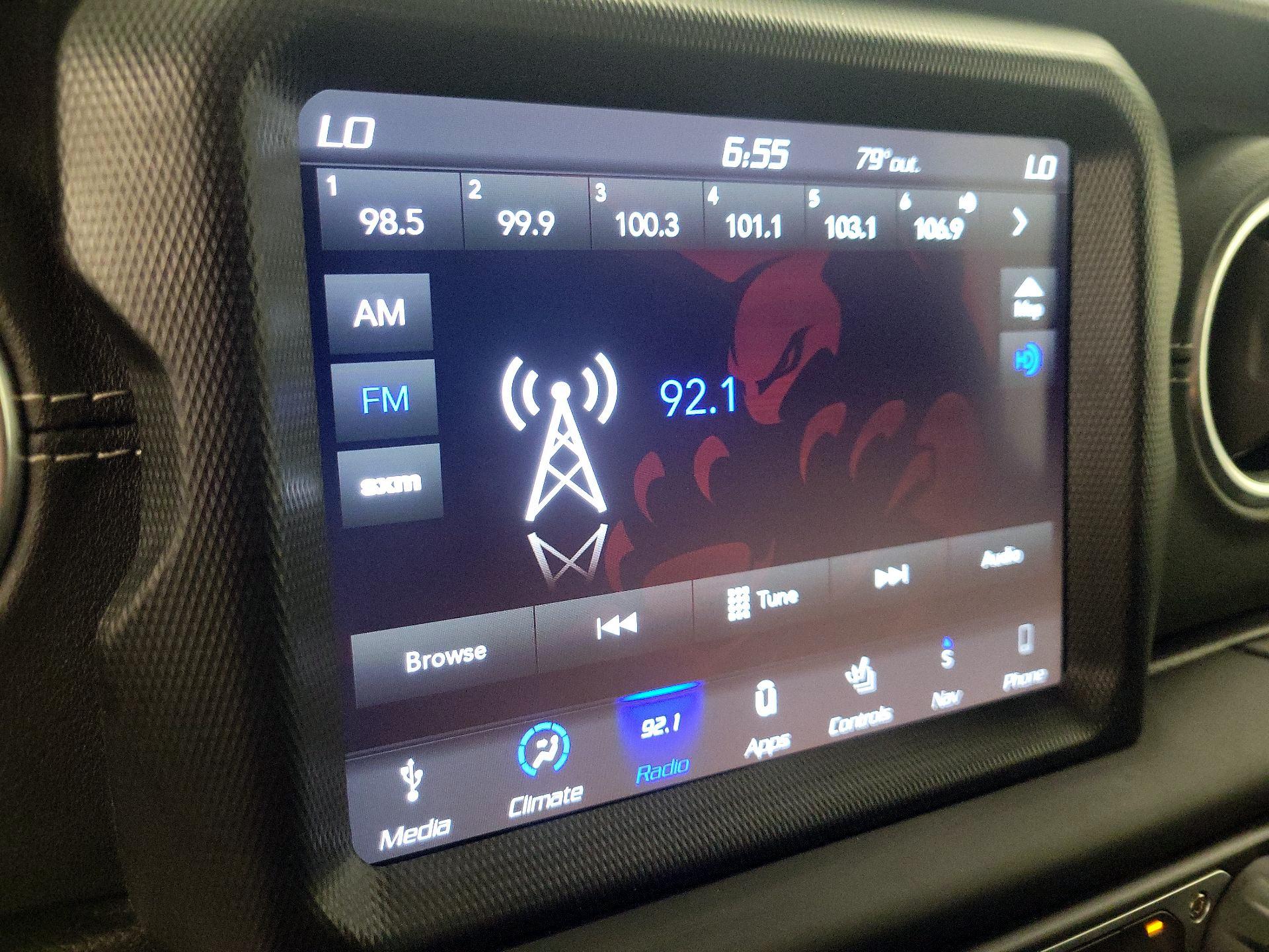 Thumbnail: 2019 Jeep Wrangler - 16