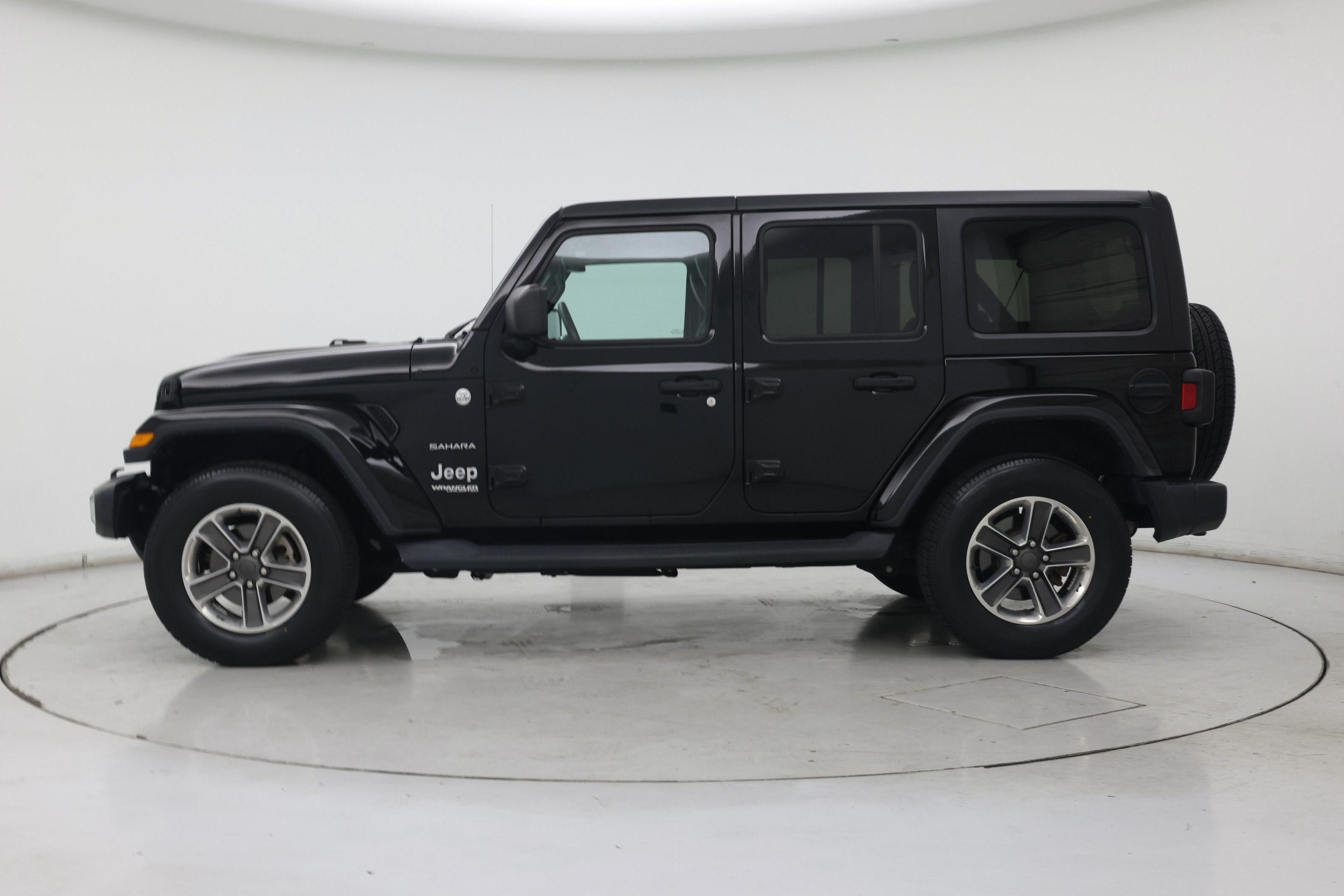 Thumbnail: 2019 Jeep Wrangler - 3