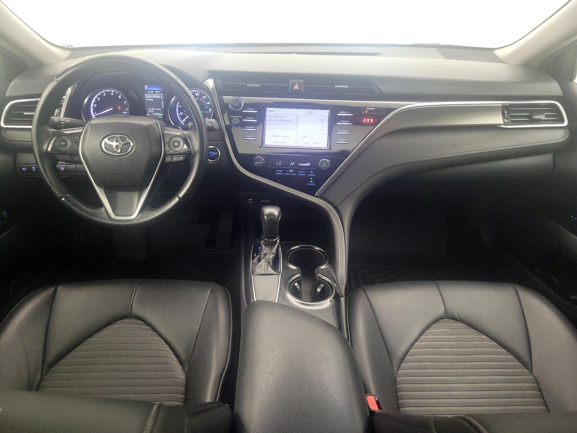 Thumbnail: 2018 Toyota Camry - 9