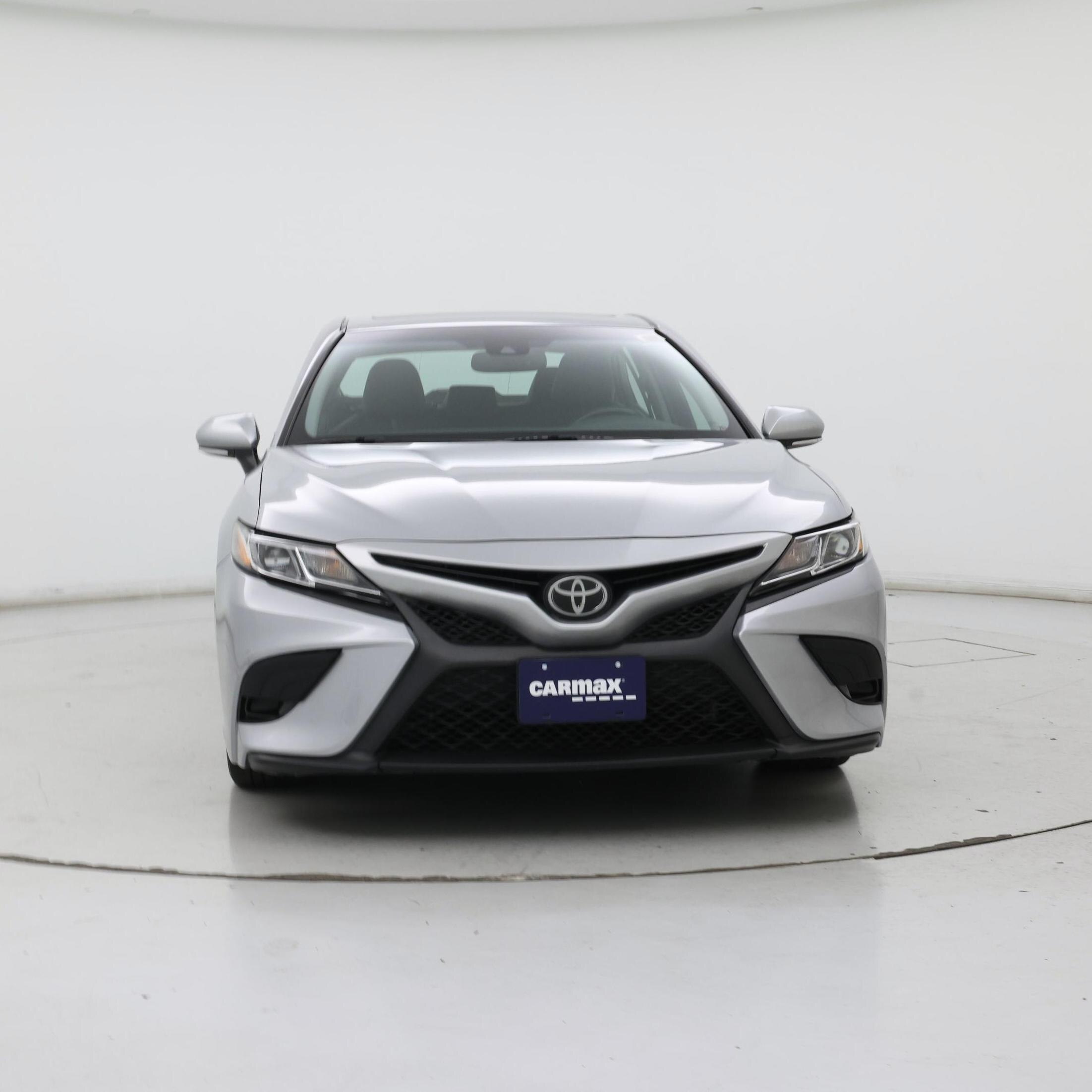 Thumbnail: 2018 Toyota Camry - 5