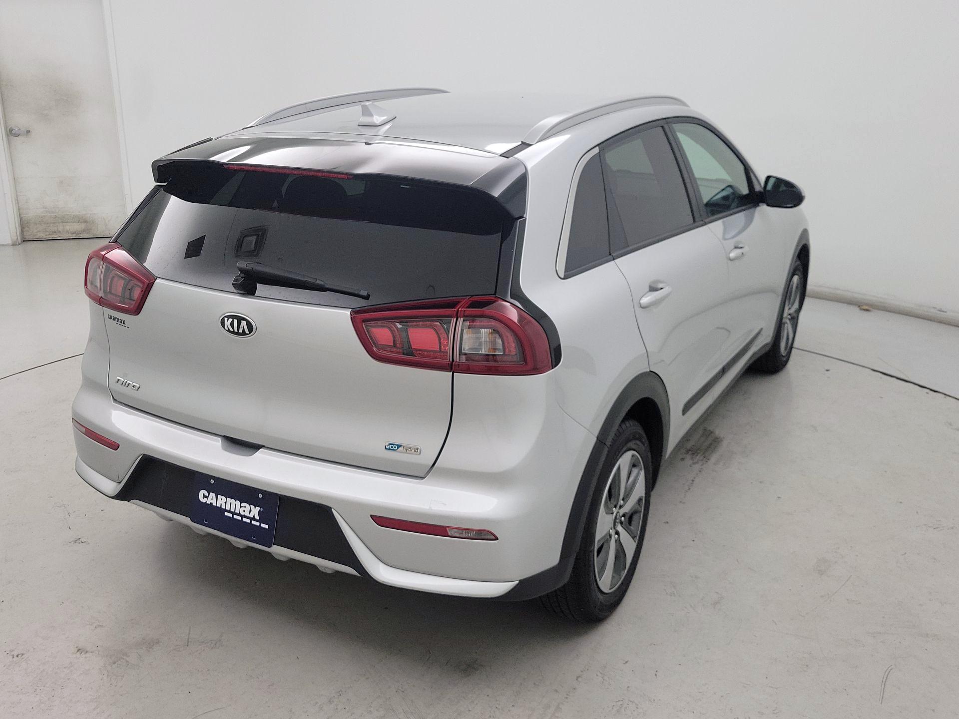 Thumbnail: 2019 Kia Niro - 5