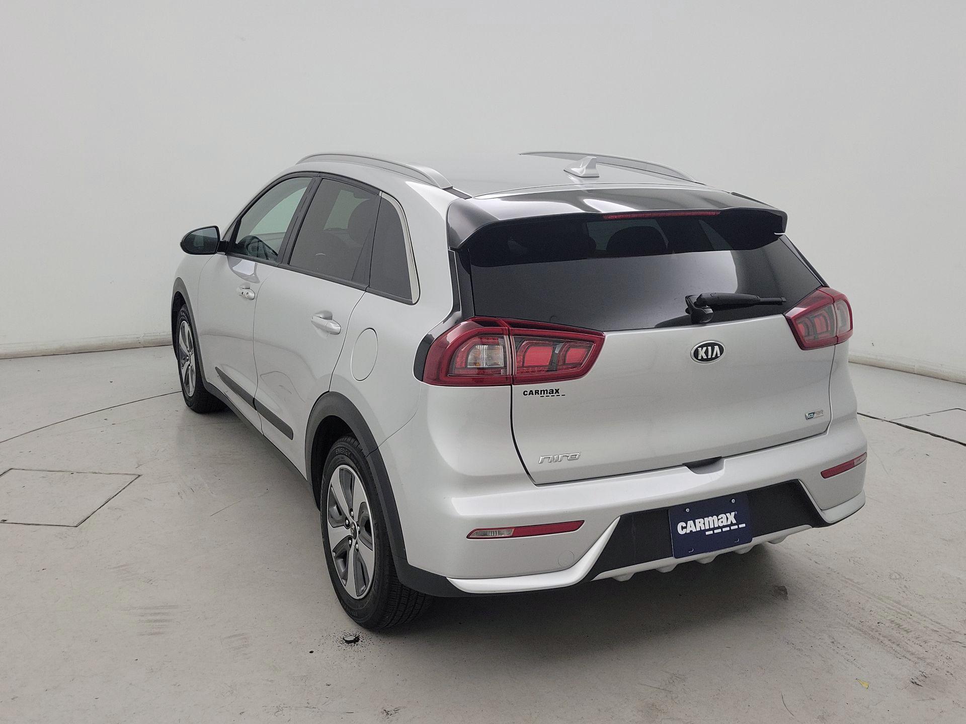 Thumbnail: 2019 Kia Niro - 7
