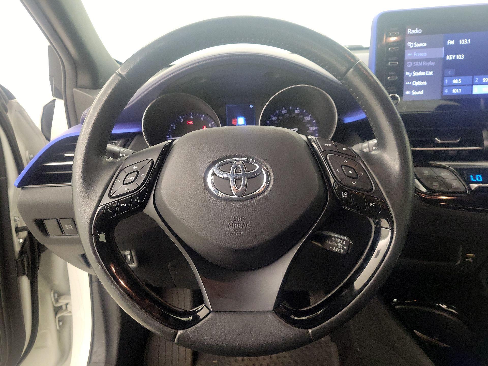 Thumbnail: 2021 Toyota C-HR - 10