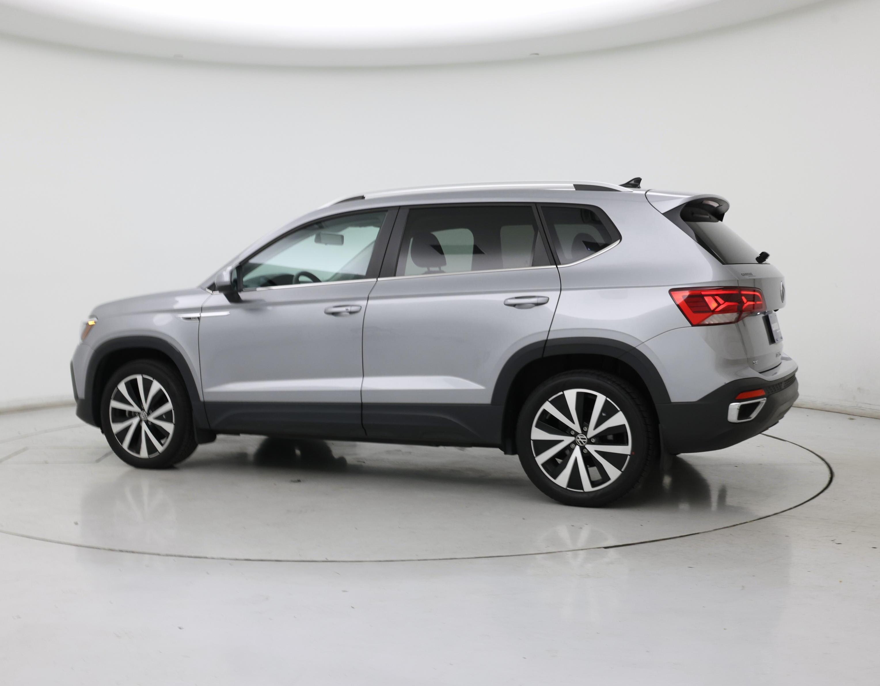 Thumbnail: 2022 Volkswagen Taos - 5