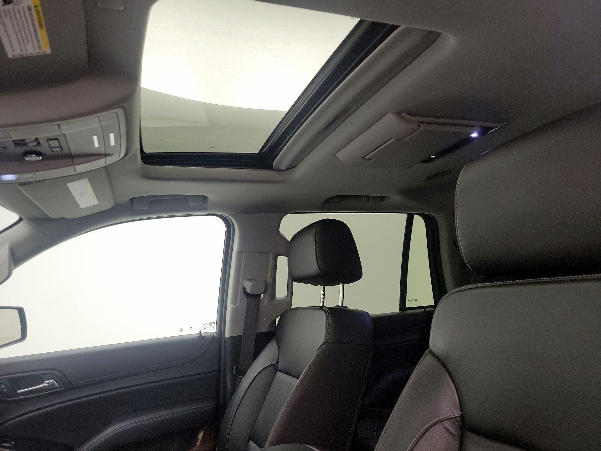Thumbnail: 2020 Chevrolet Tahoe - 18