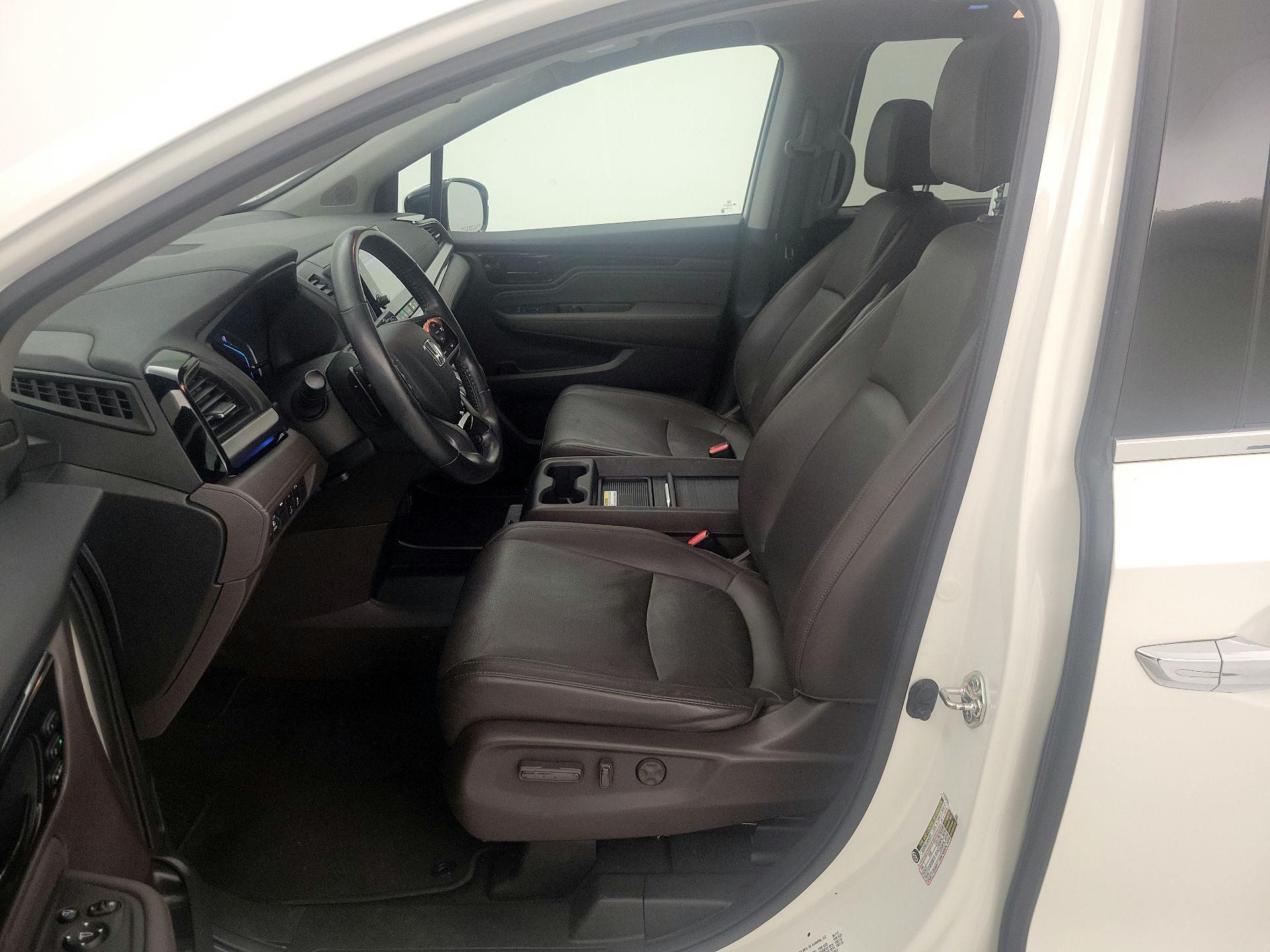 Thumbnail: 2018 Honda Odyssey - 11