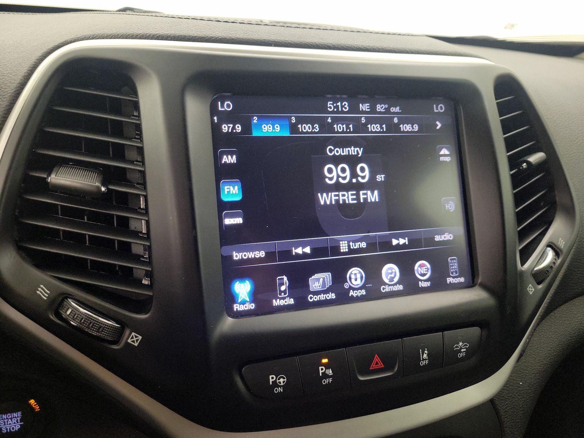 Thumbnail: 2014 Jeep Cherokee - 16