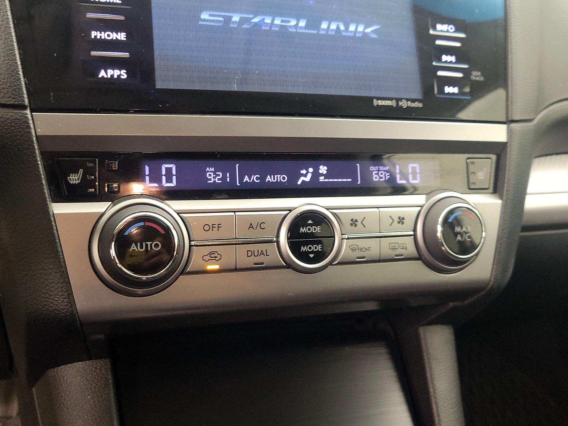 Thumbnail: 2015 Subaru Outback - 16