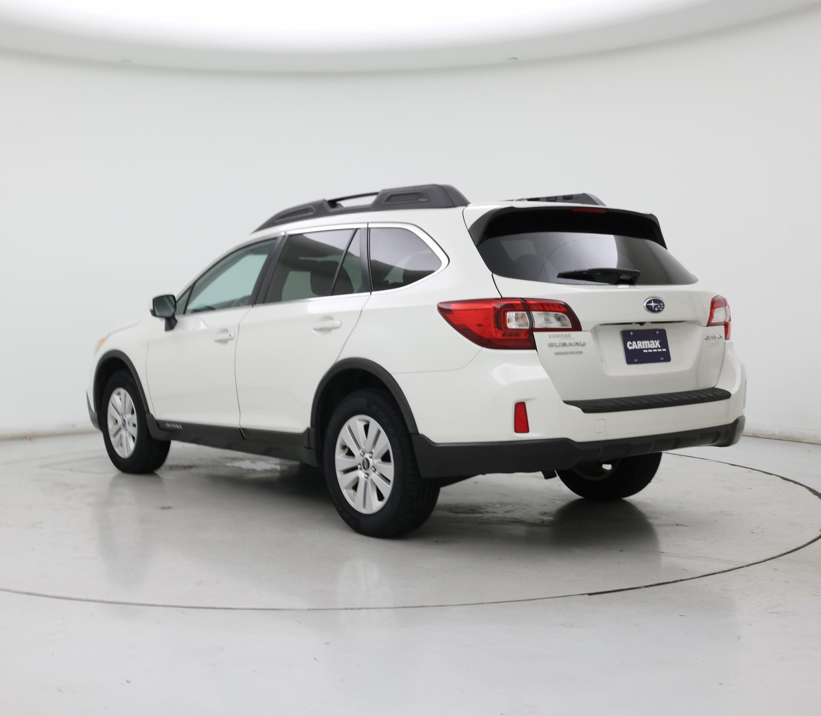 Thumbnail: 2015 Subaru Outback - 2