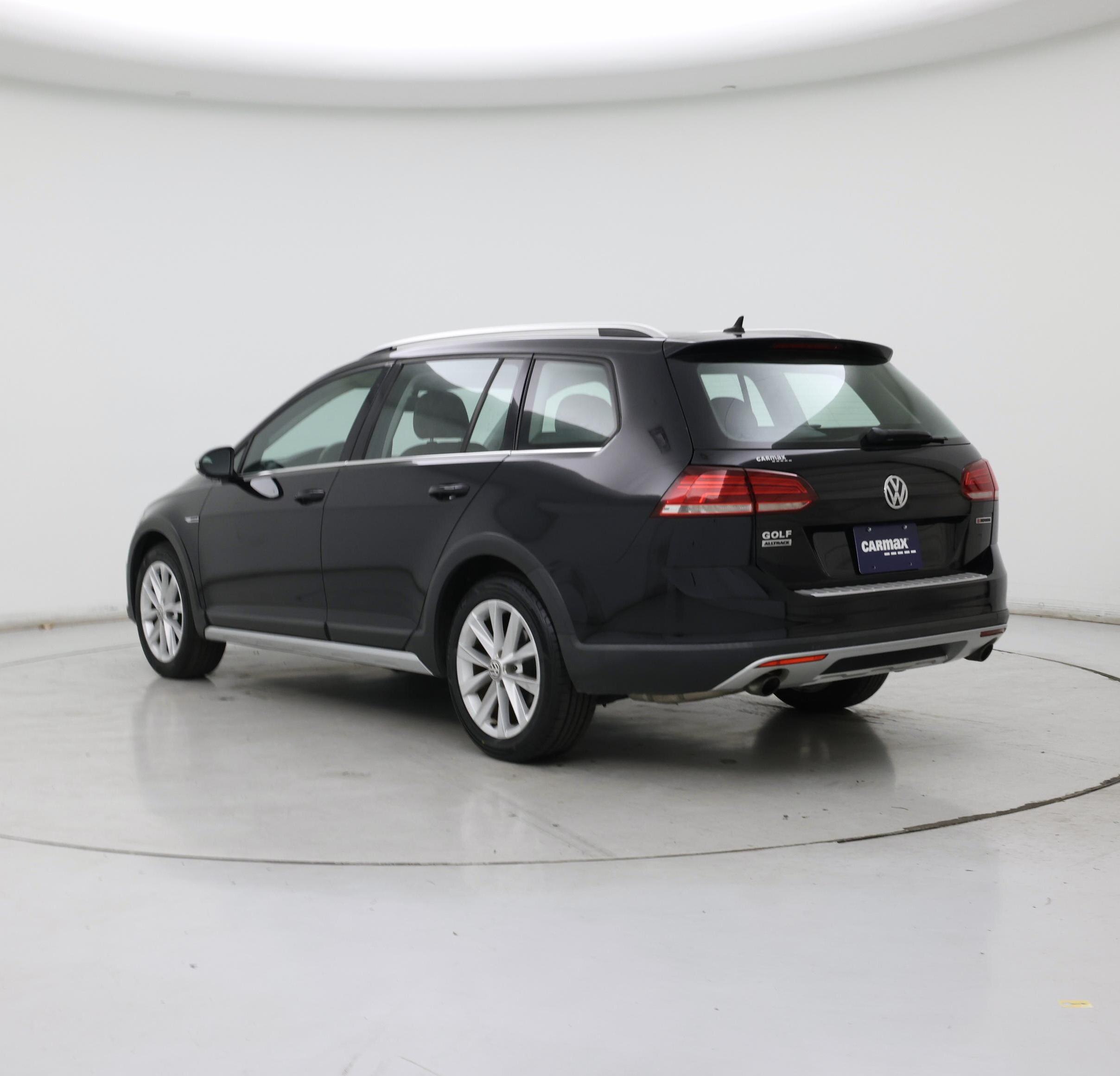 Thumbnail: 2019 Volkswagen Golf - 2