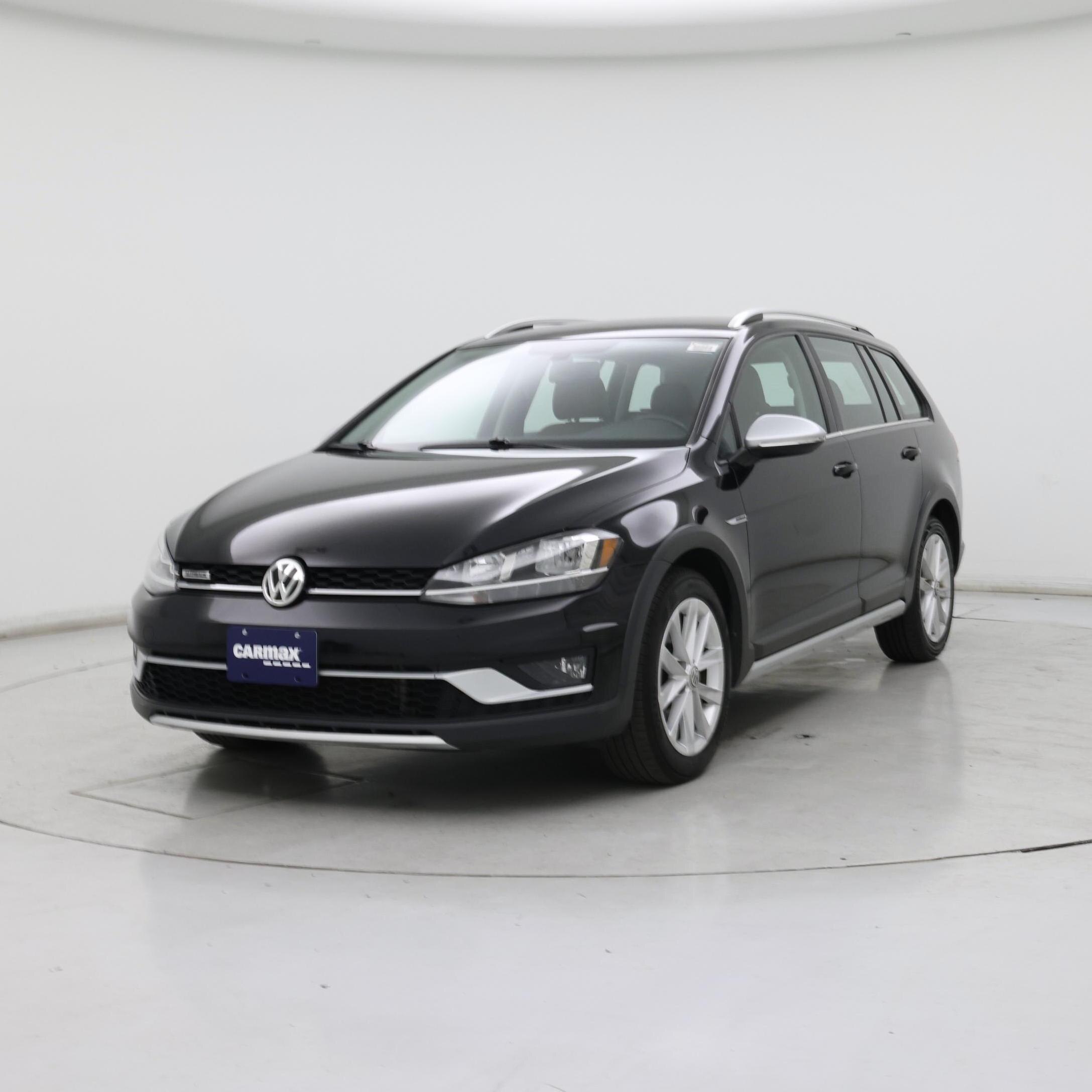 Thumbnail: 2019 Volkswagen Golf - 4