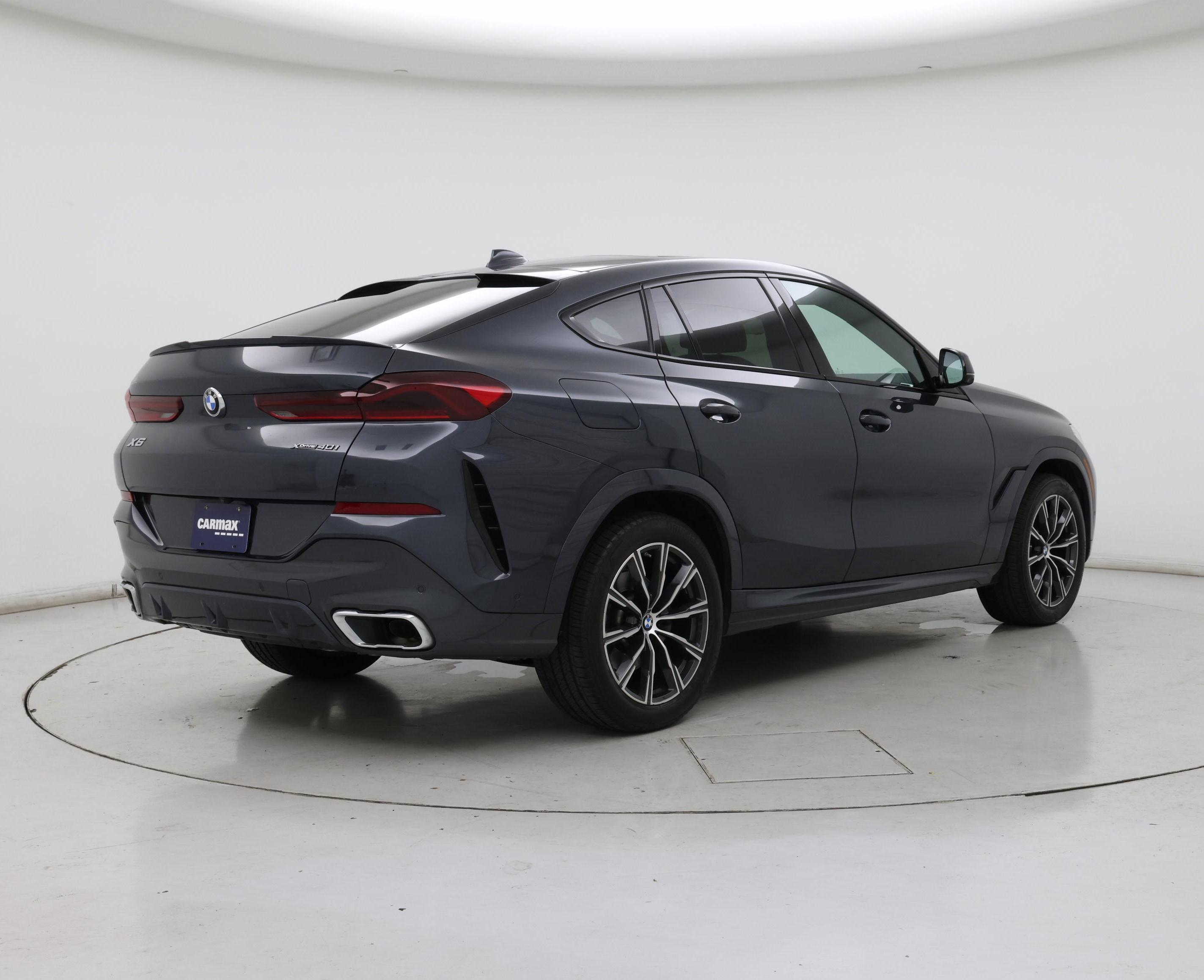 Thumbnail: 2022 BMW X6 - 8