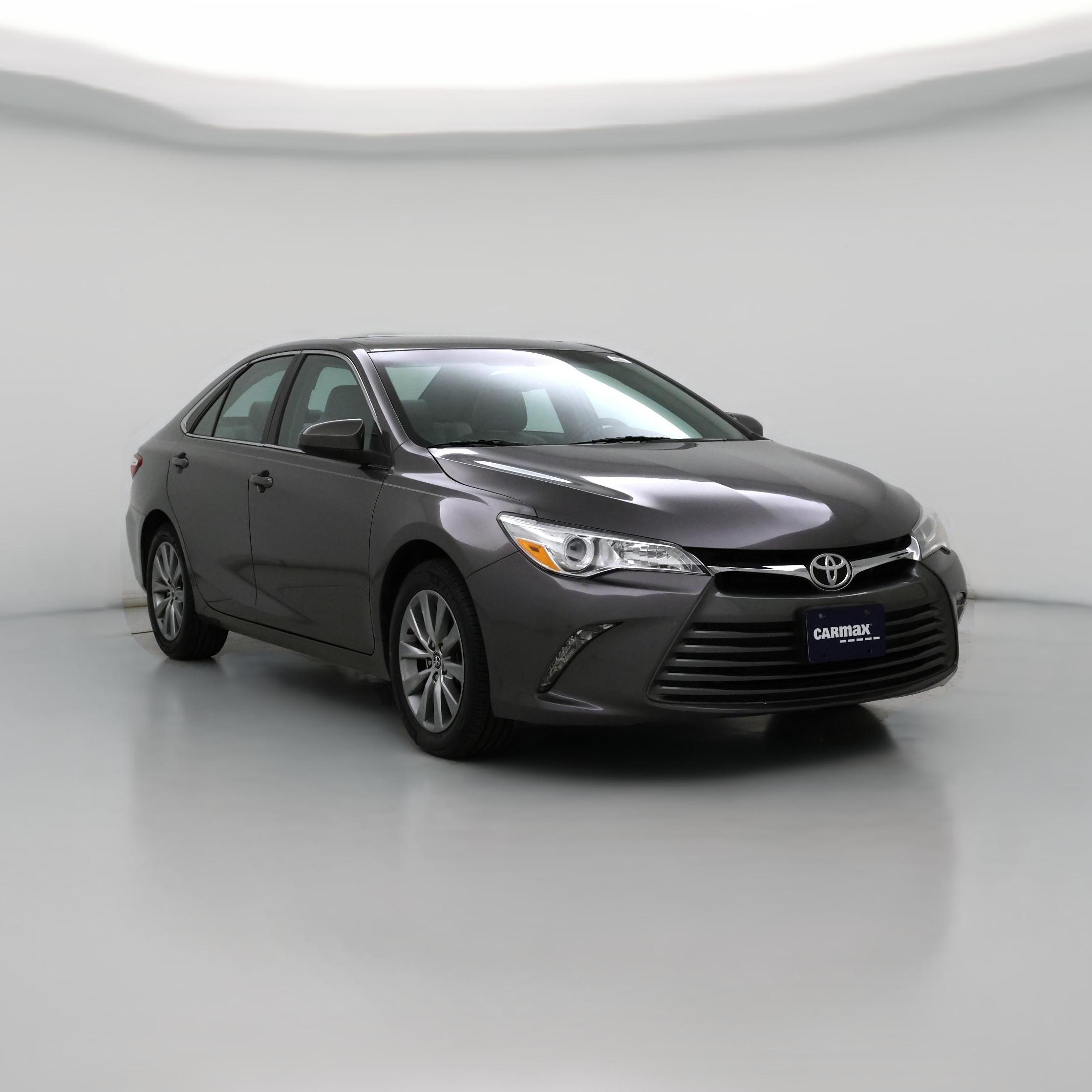 Thumbnail: 2016 Toyota Camry - 1