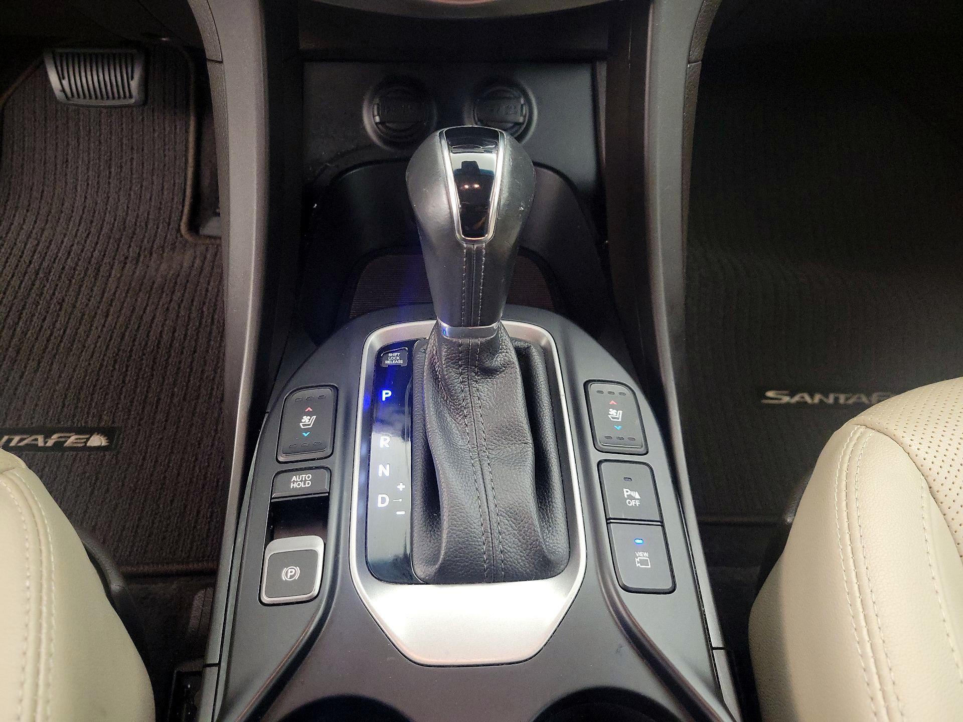 Thumbnail: 2019 Hyundai Santa Fe - 18