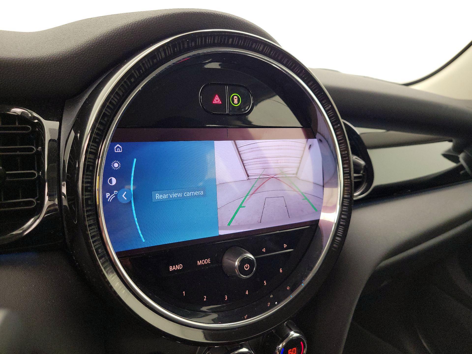 Thumbnail: 2022 MINI Cooper Hardtop - 15