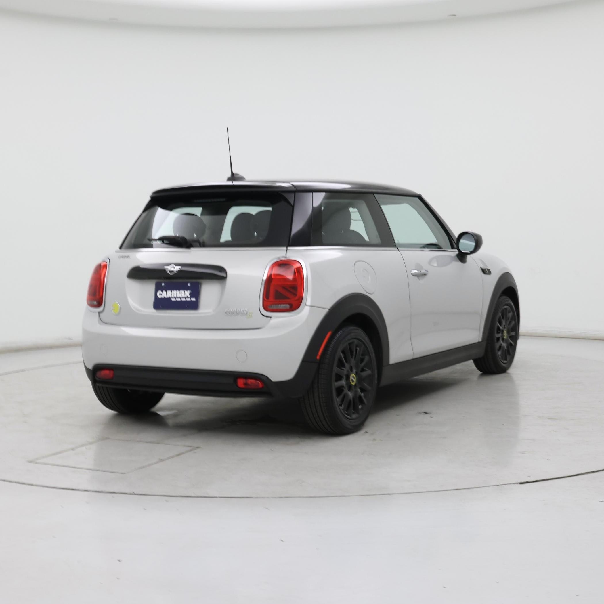 Thumbnail: 2022 MINI Cooper Hardtop - 8