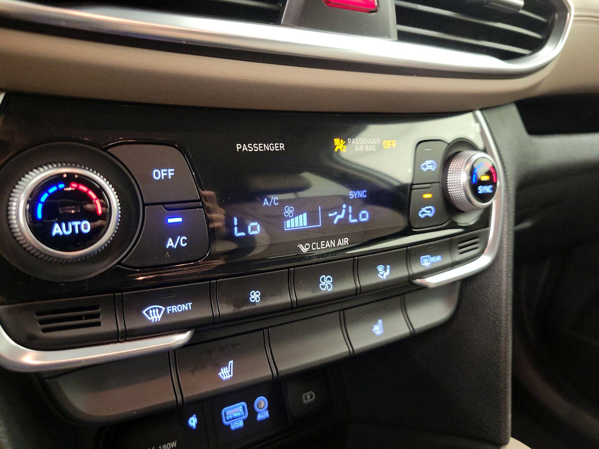 Thumbnail: 2020 Hyundai Santa Fe - 14