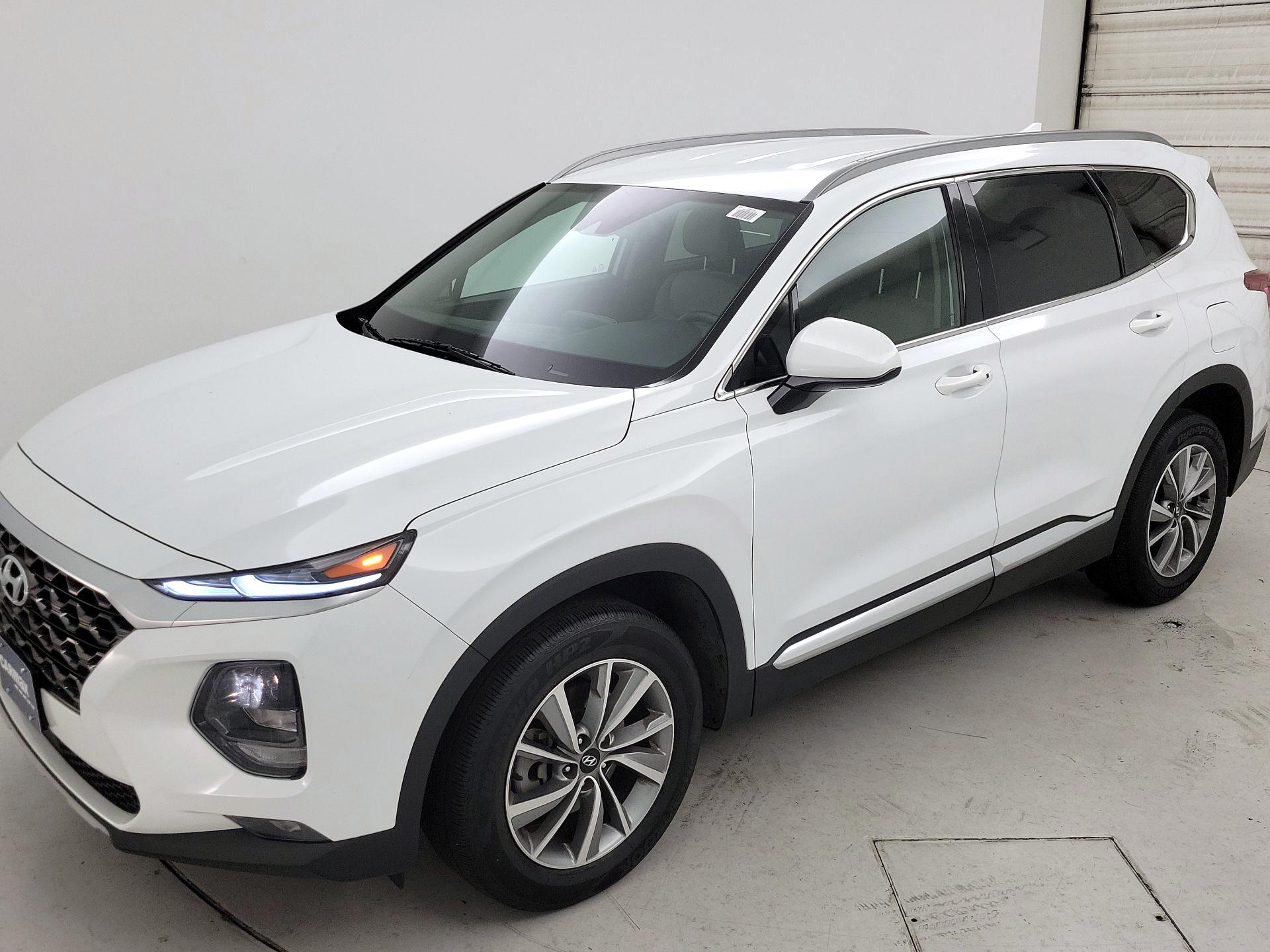Thumbnail: 2020 Hyundai Santa Fe - 3