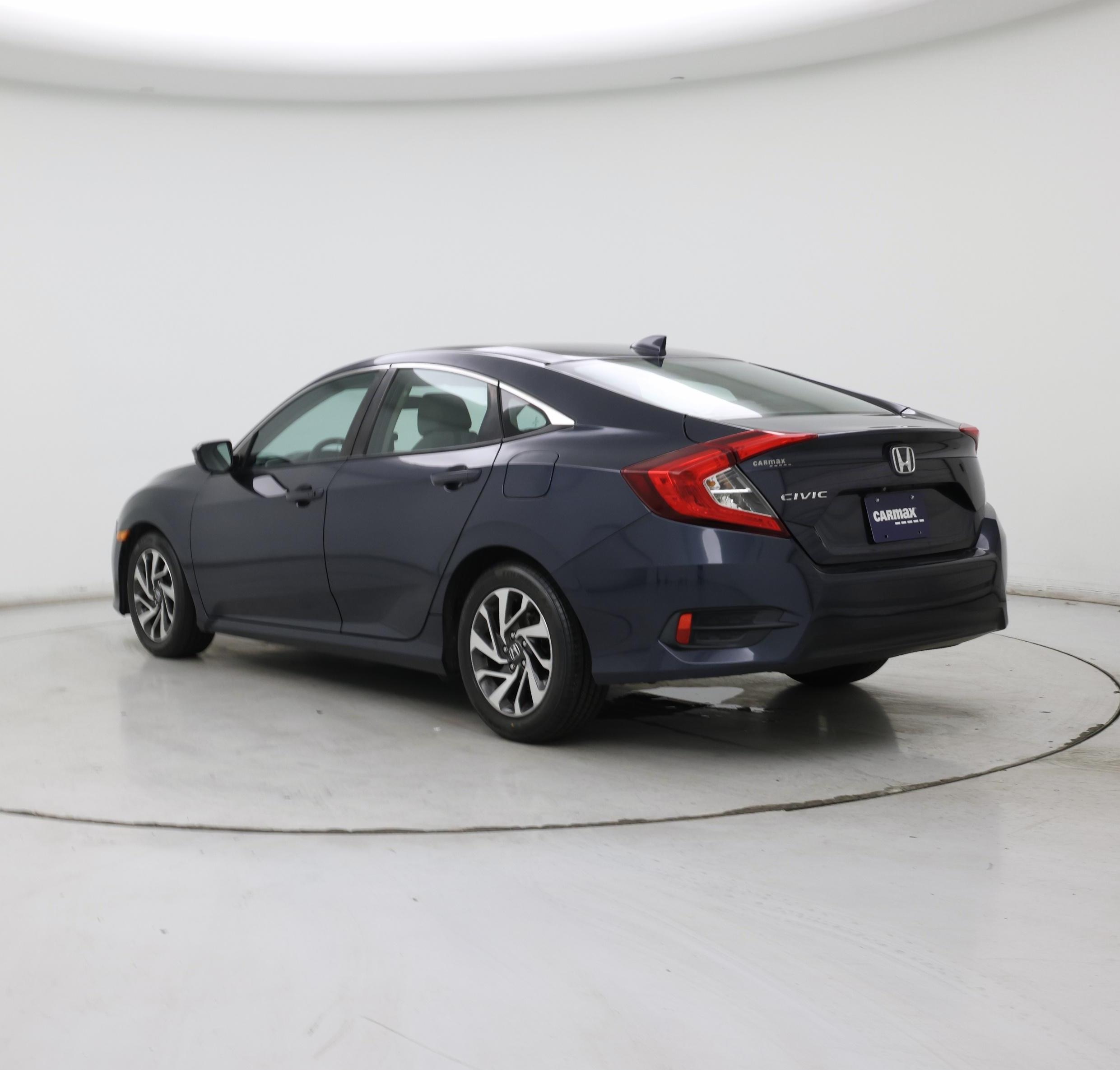 Thumbnail: 2017 Honda Civic - 2