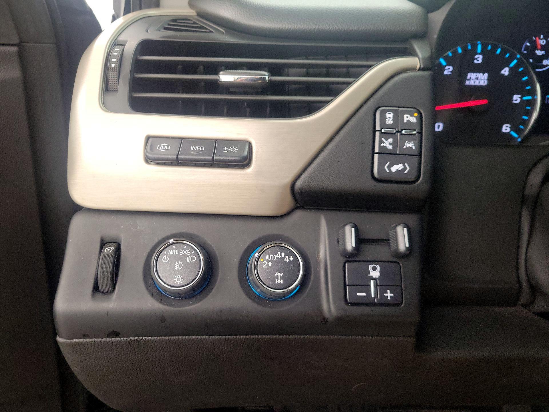 Thumbnail: 2017 GMC Yukon - 13