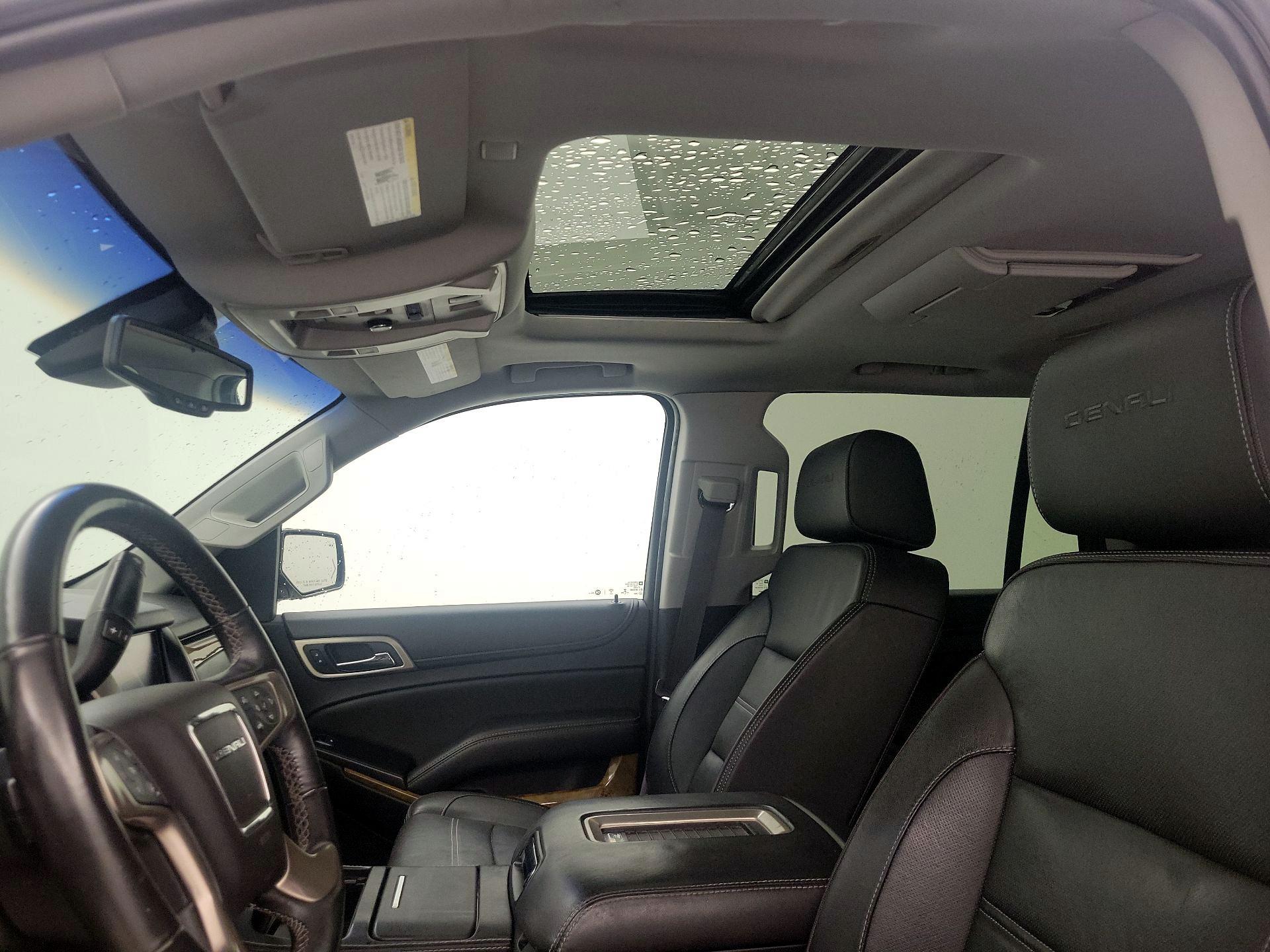 Thumbnail: 2017 GMC Yukon - 20