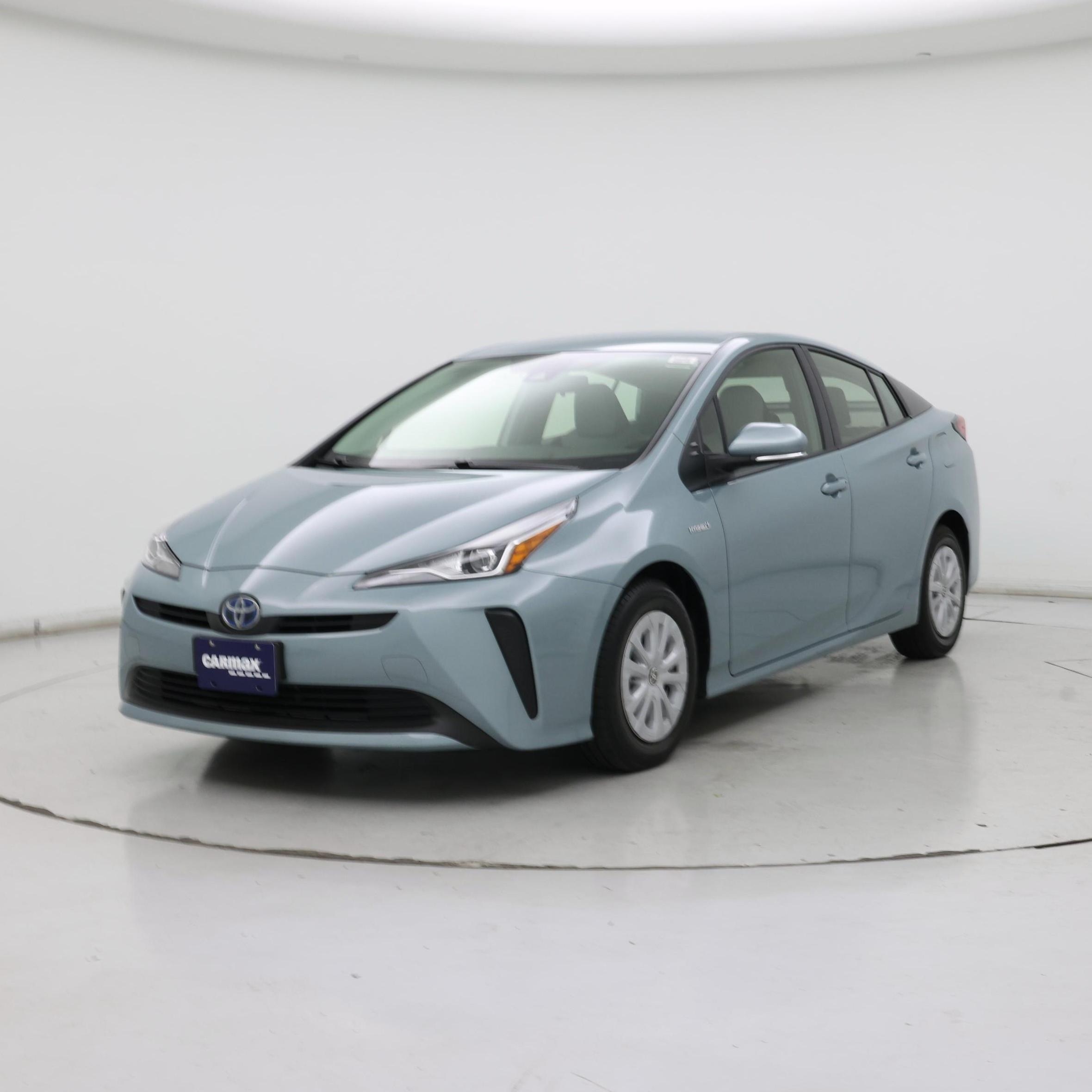 Thumbnail: 2022 Toyota Prius - 4