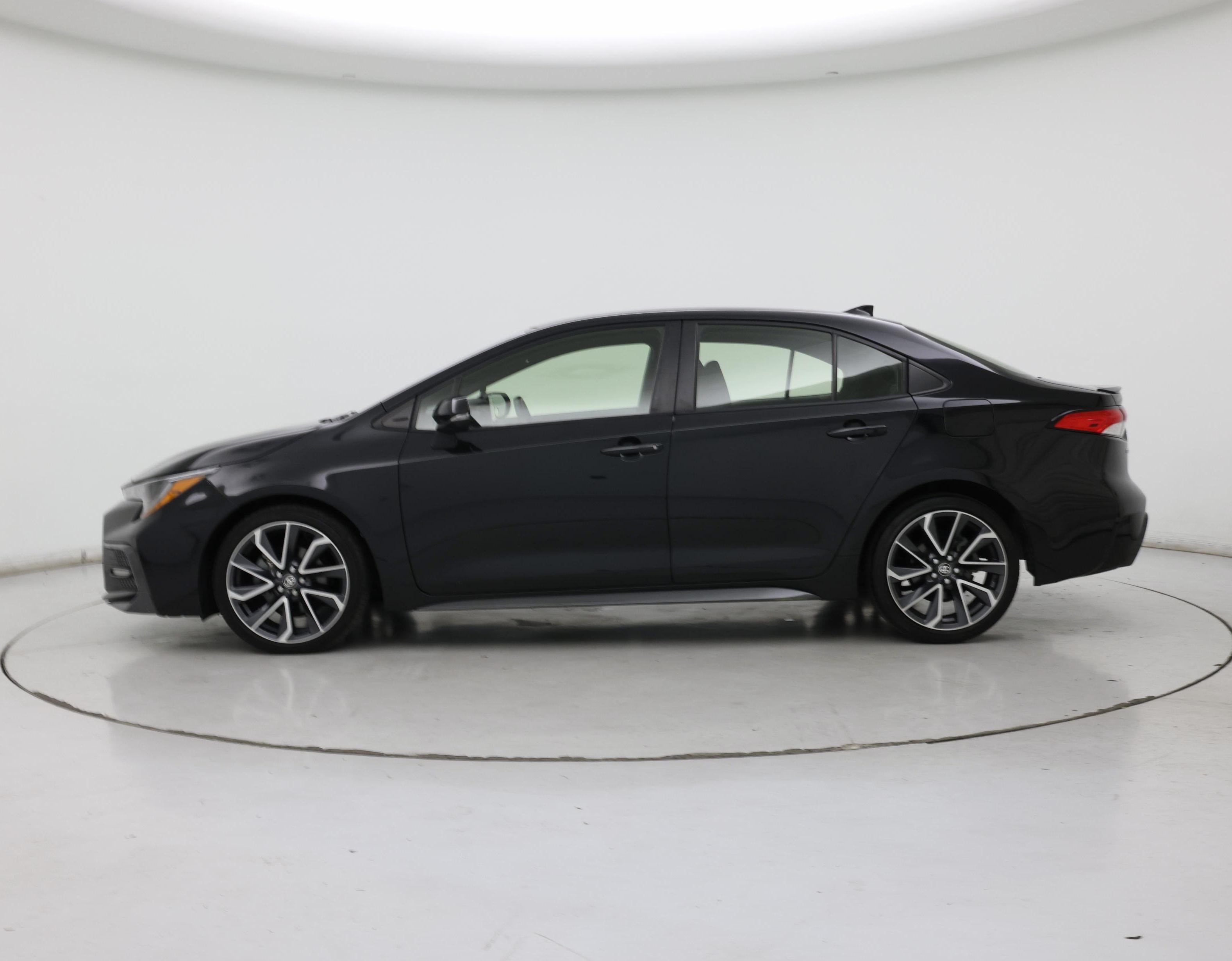 Thumbnail: 2022 Toyota Corolla - 3