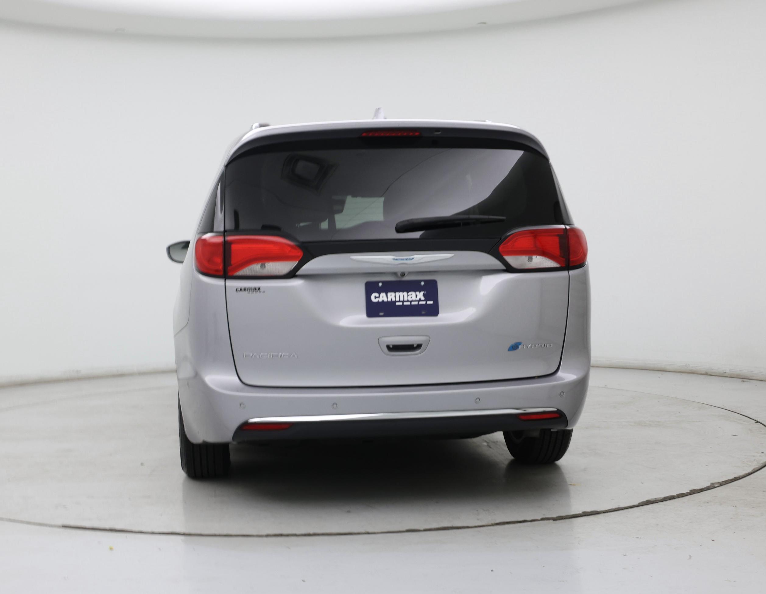 Thumbnail: 2018 Chrysler Pacifica - 6