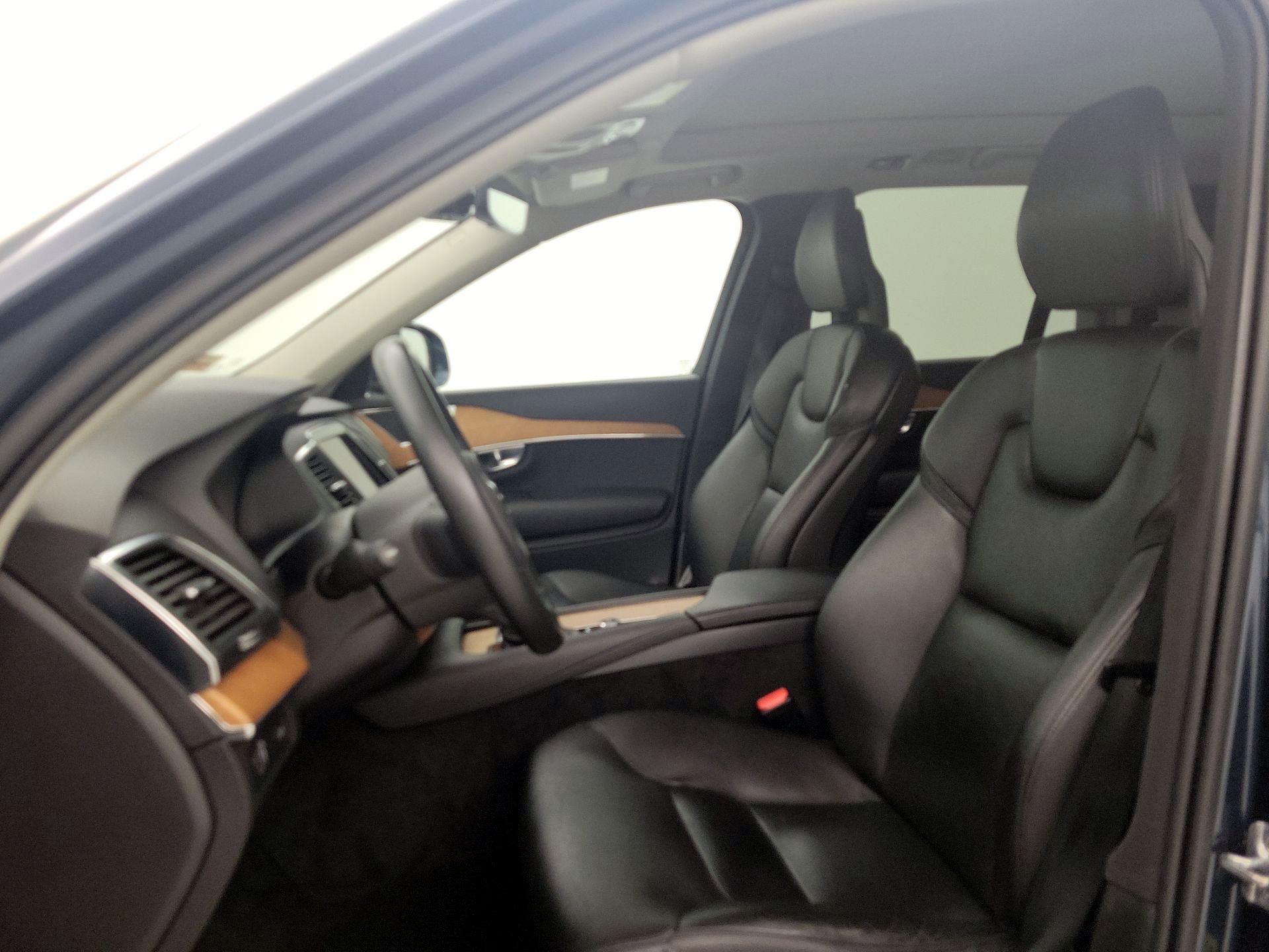 Thumbnail: 2021 Volvo XC90 - 11