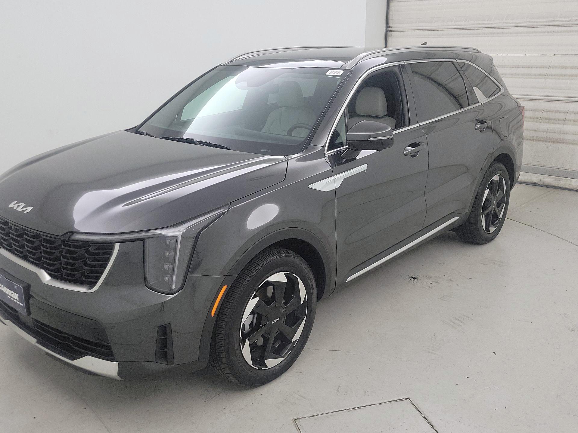 Thumbnail: 2025 Kia Sorento - 3
