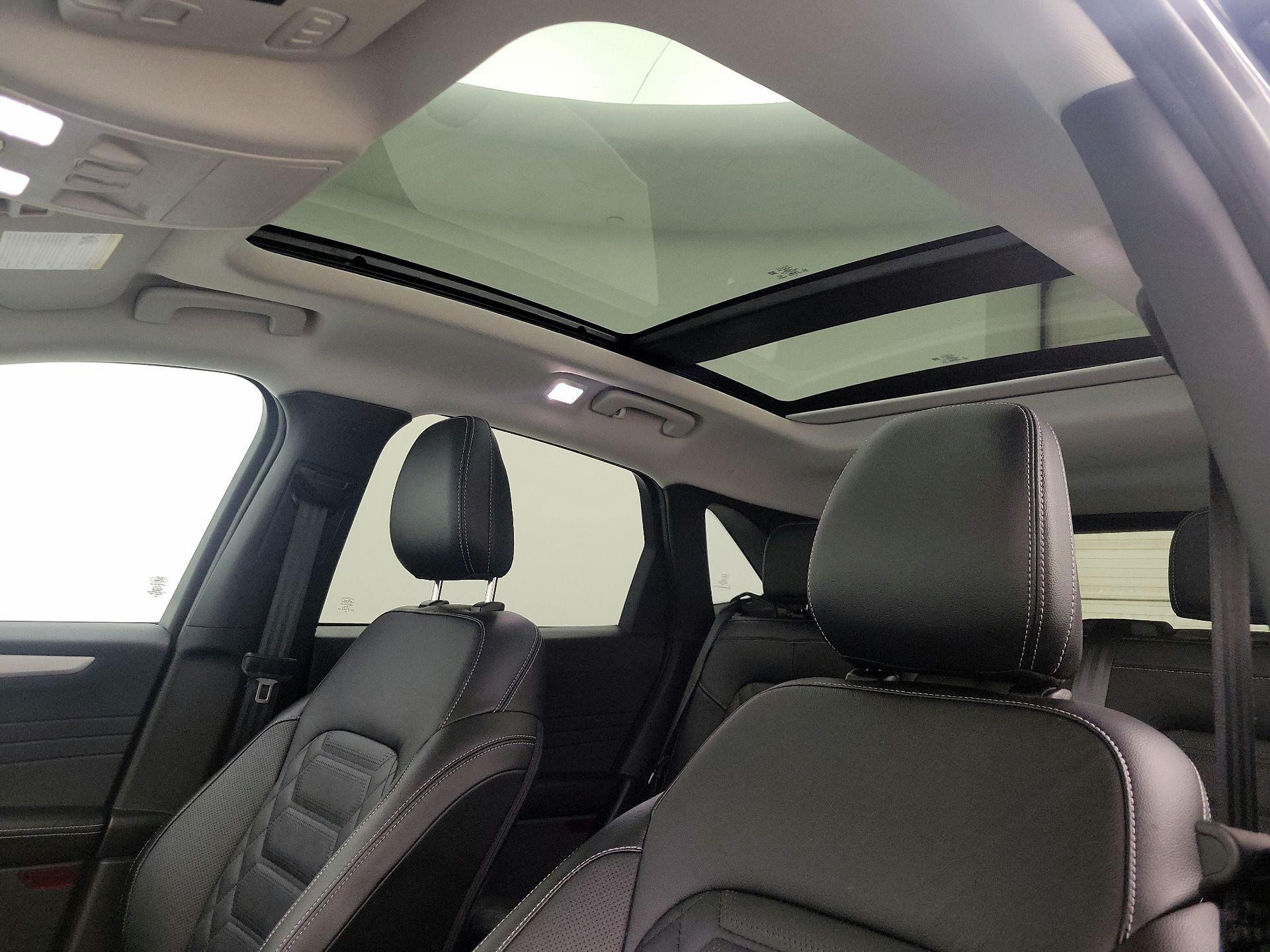 Thumbnail: 2023 Ford Escape - 20