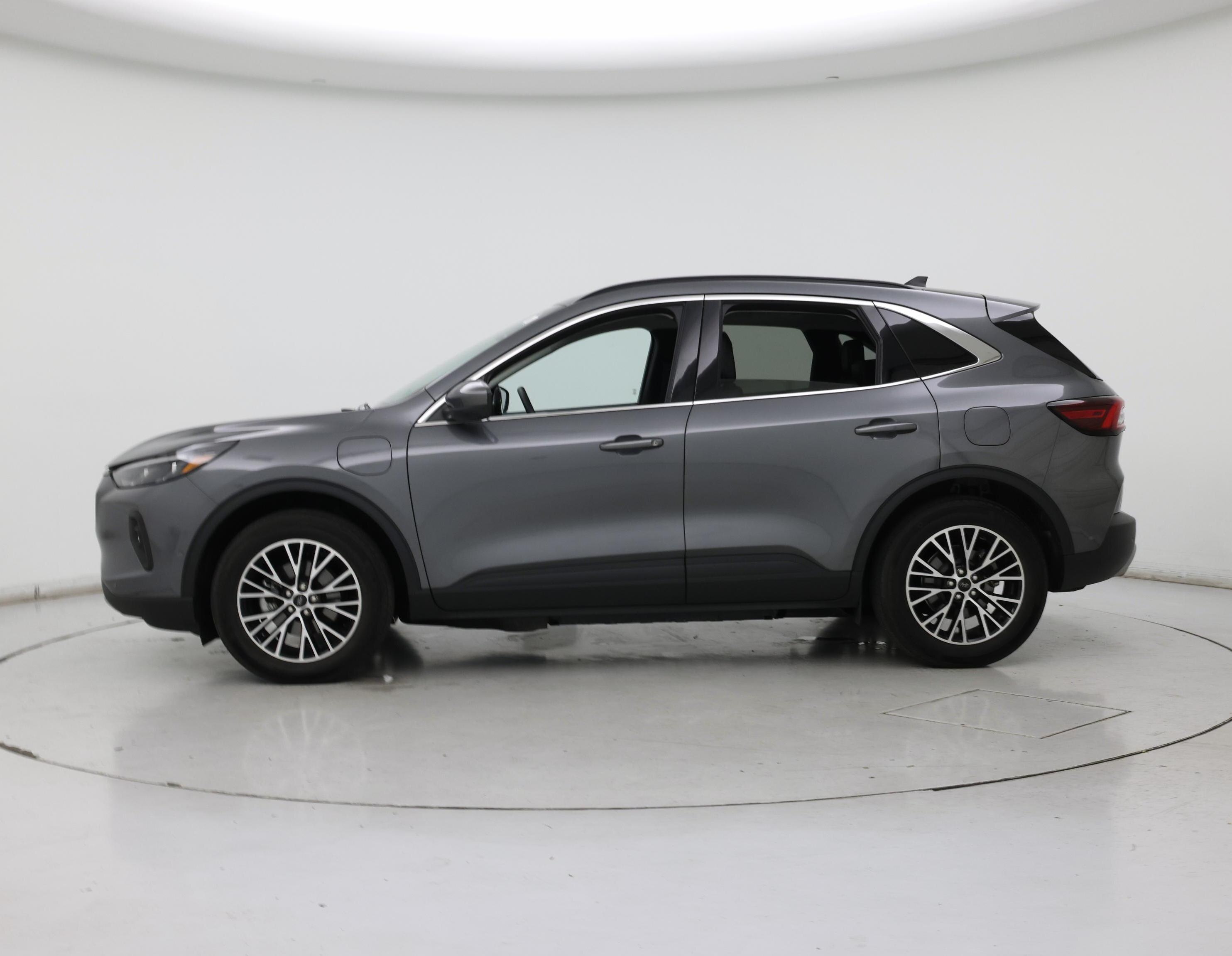 Thumbnail: 2023 Ford Escape - 3