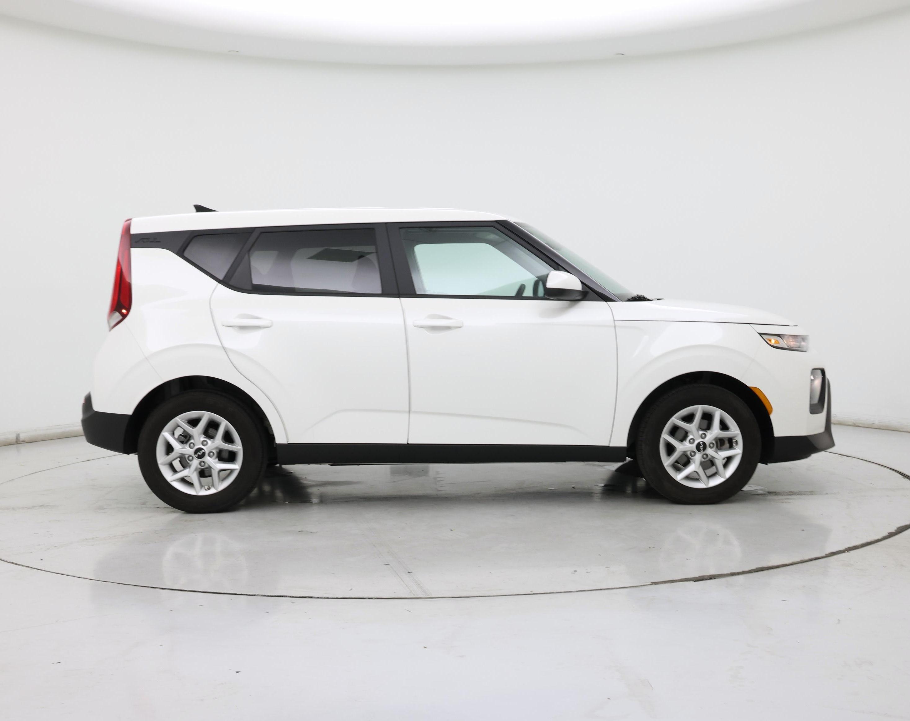Thumbnail: 2022 Kia Soul - 7