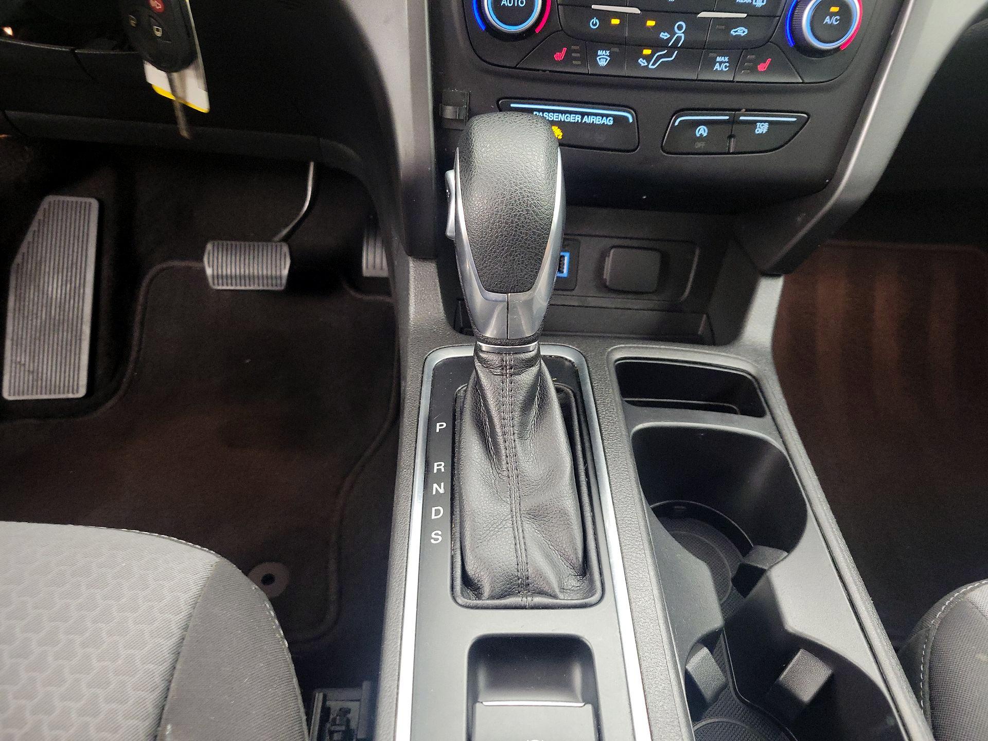 Thumbnail: 2018 Ford Escape - 17