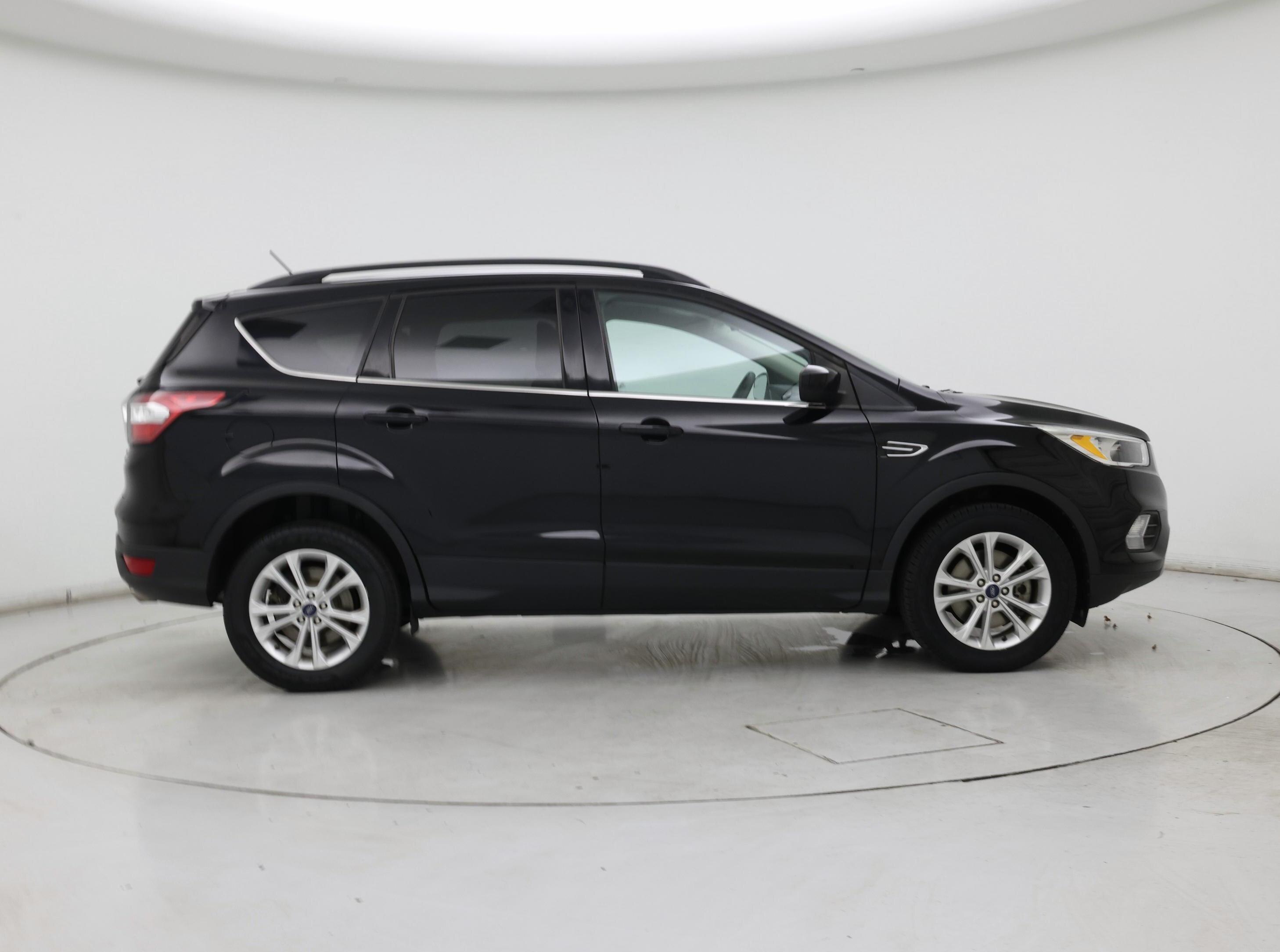 Thumbnail: 2018 Ford Escape - 7