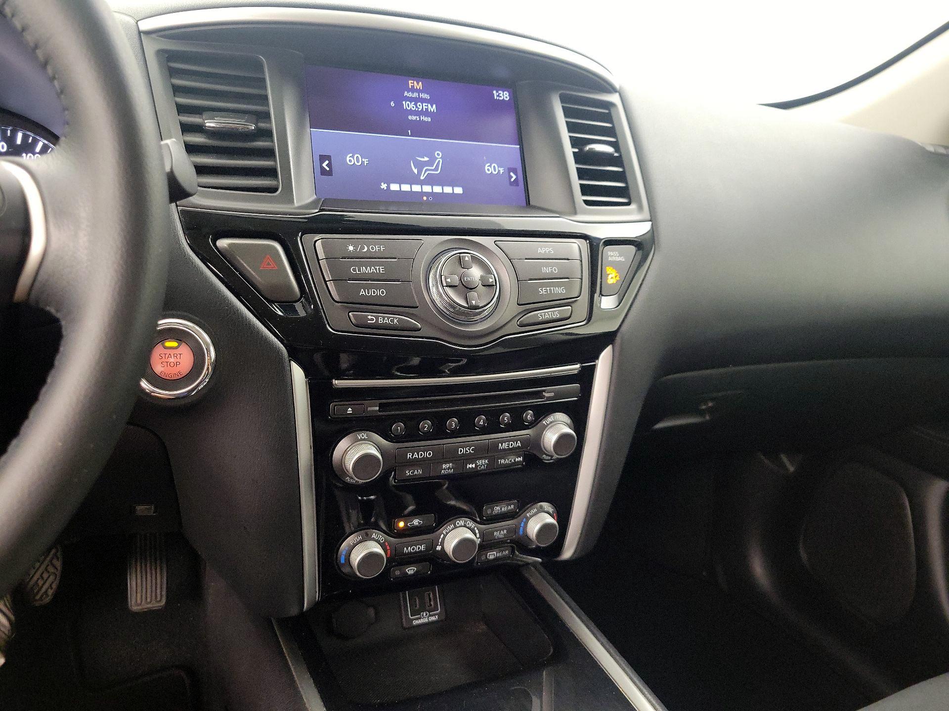 Thumbnail: 2020 Nissan Pathfinder - 16