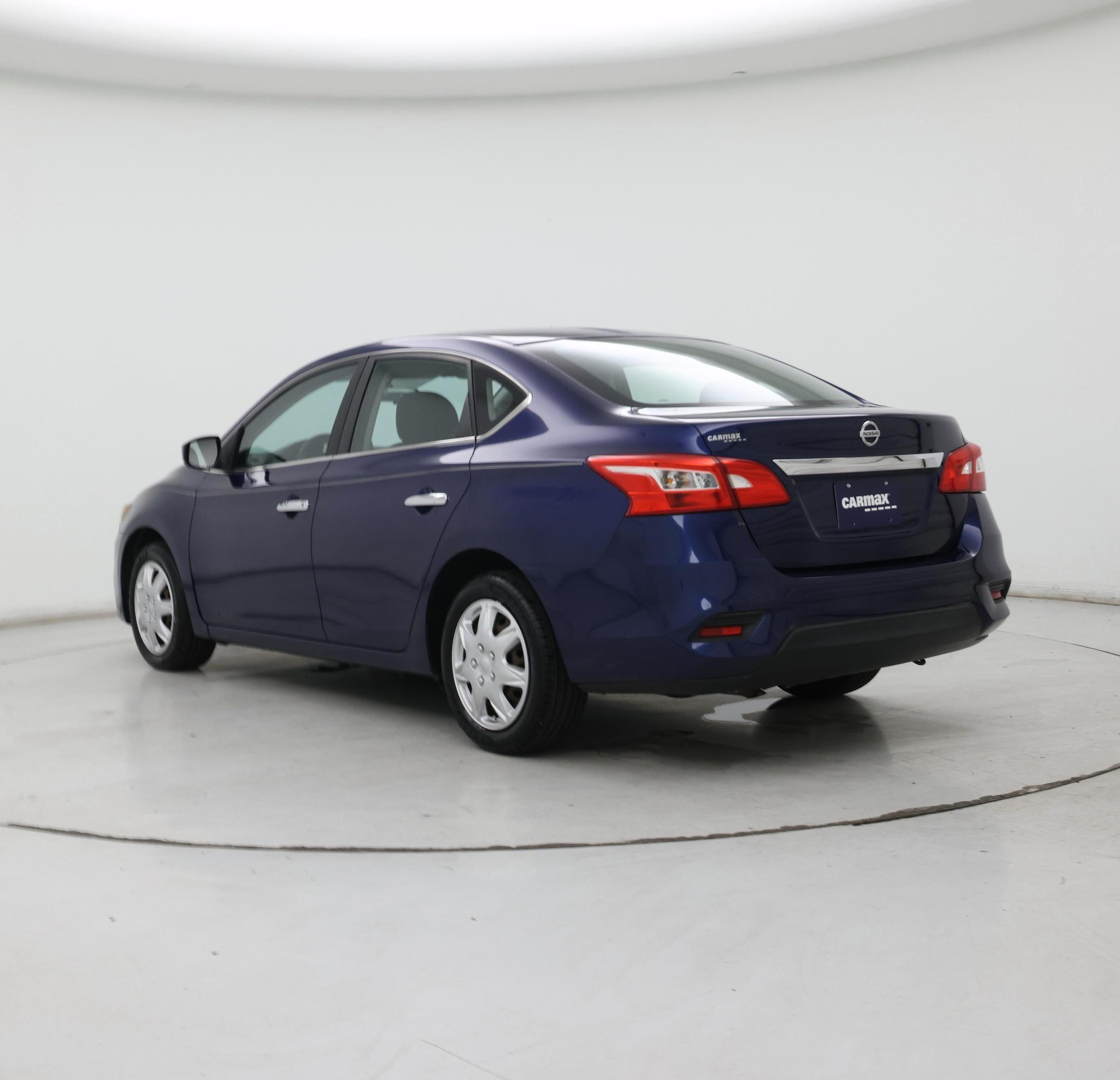 Thumbnail: 2016 Nissan Sentra - 2