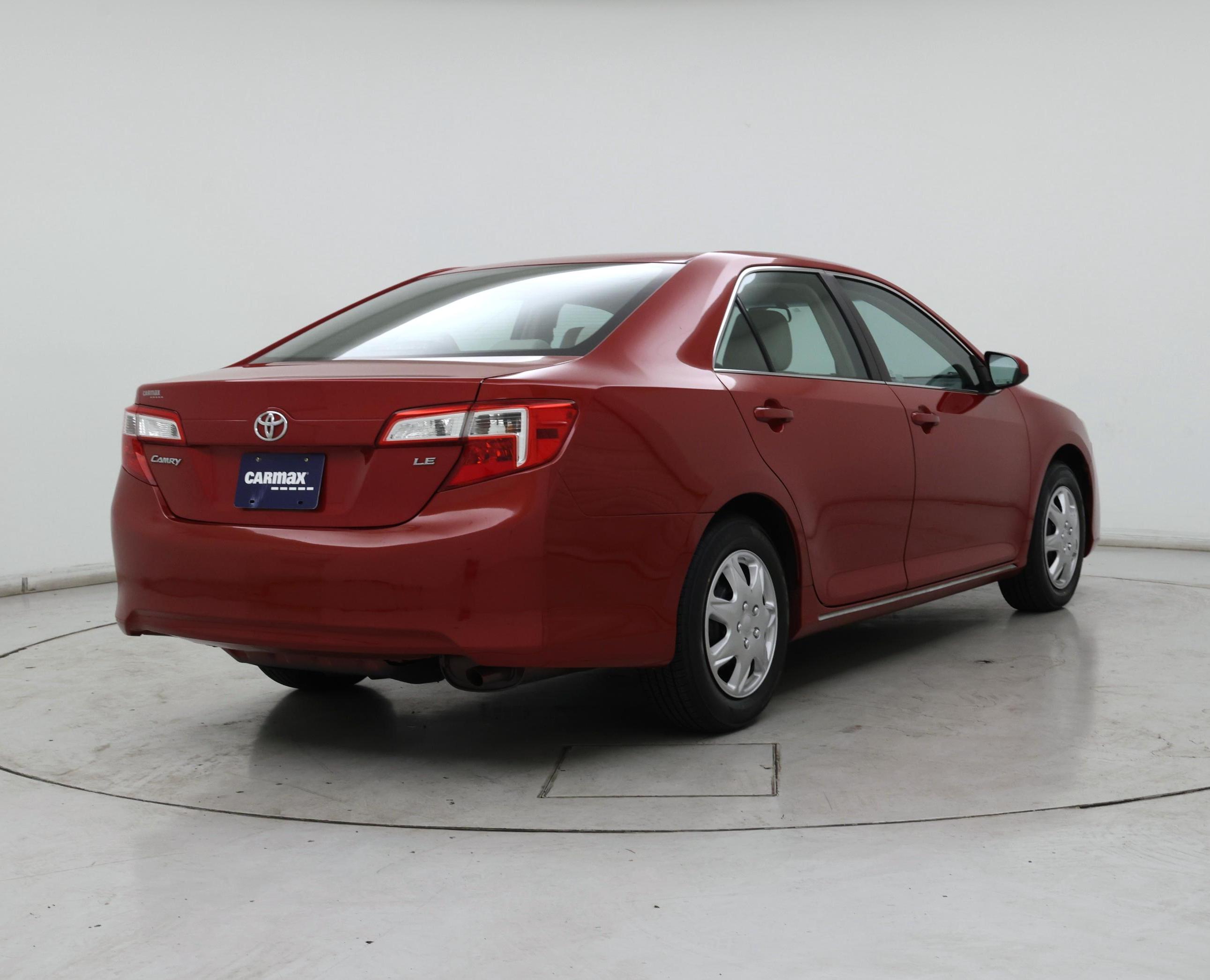 Thumbnail: 2013 Toyota Camry - 8